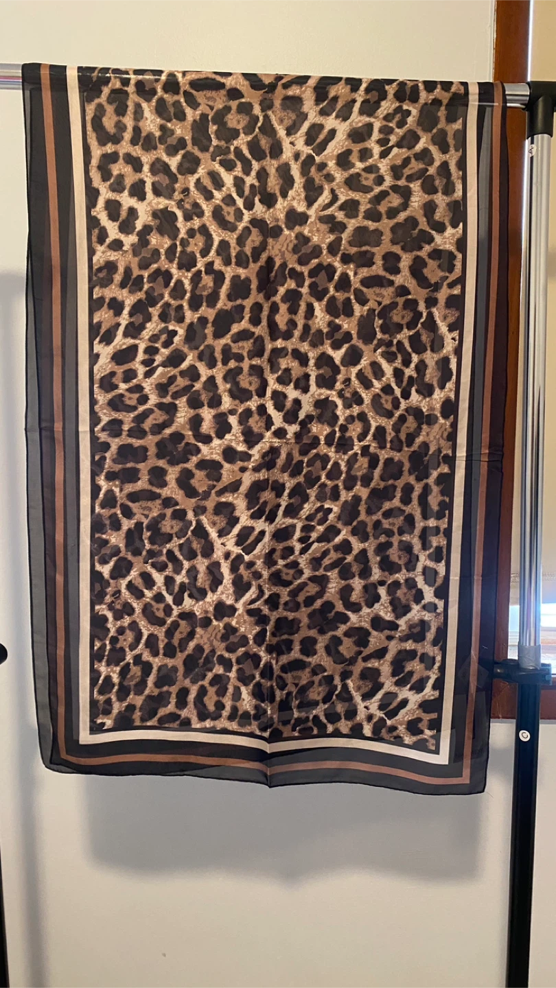 Nine West scarf