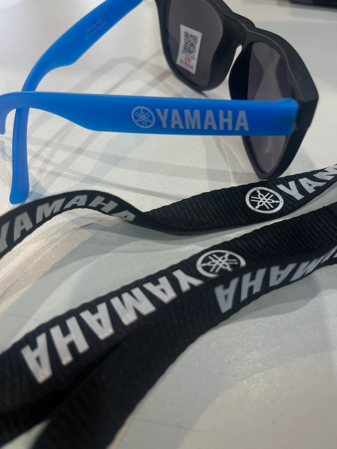 Yamaha Sunglasses with Lanyard - photo 3