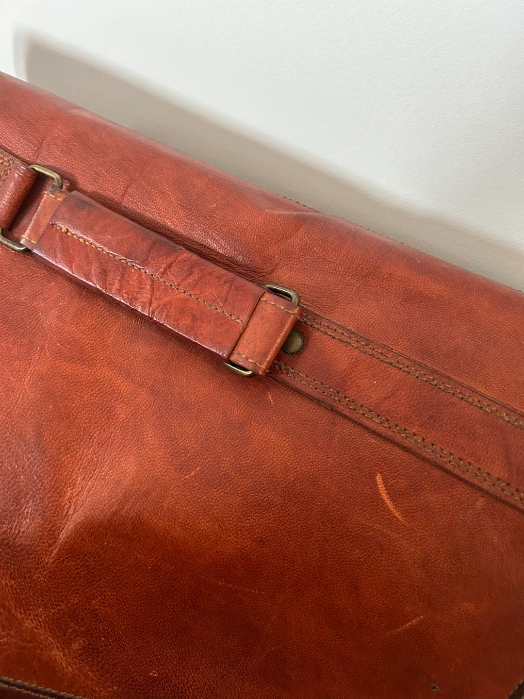 Vintage cognac leather satchel / messenger bag - photo 5