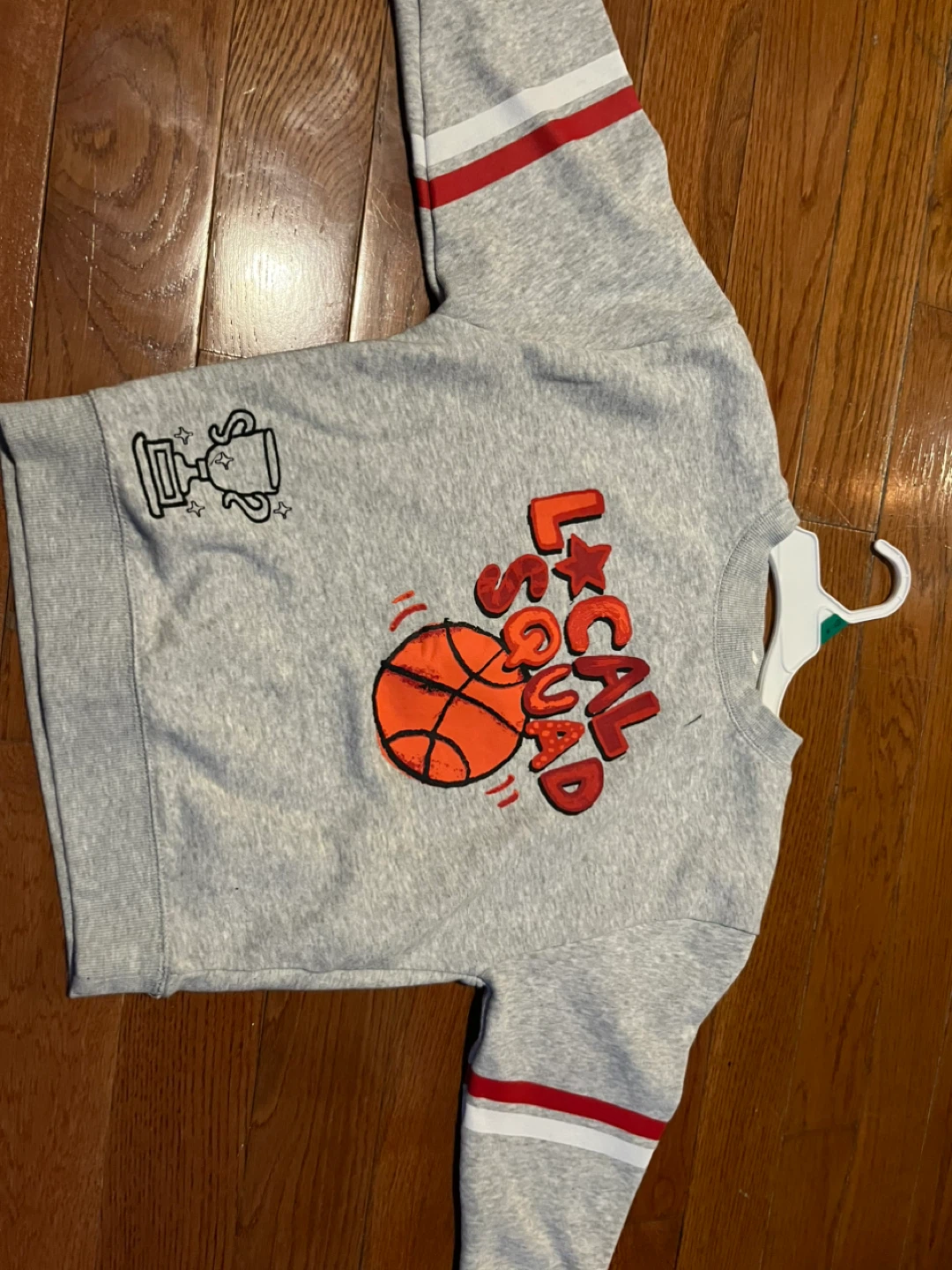 Sonic the hedge hogs sweat suit and Nike sweats - photo 5