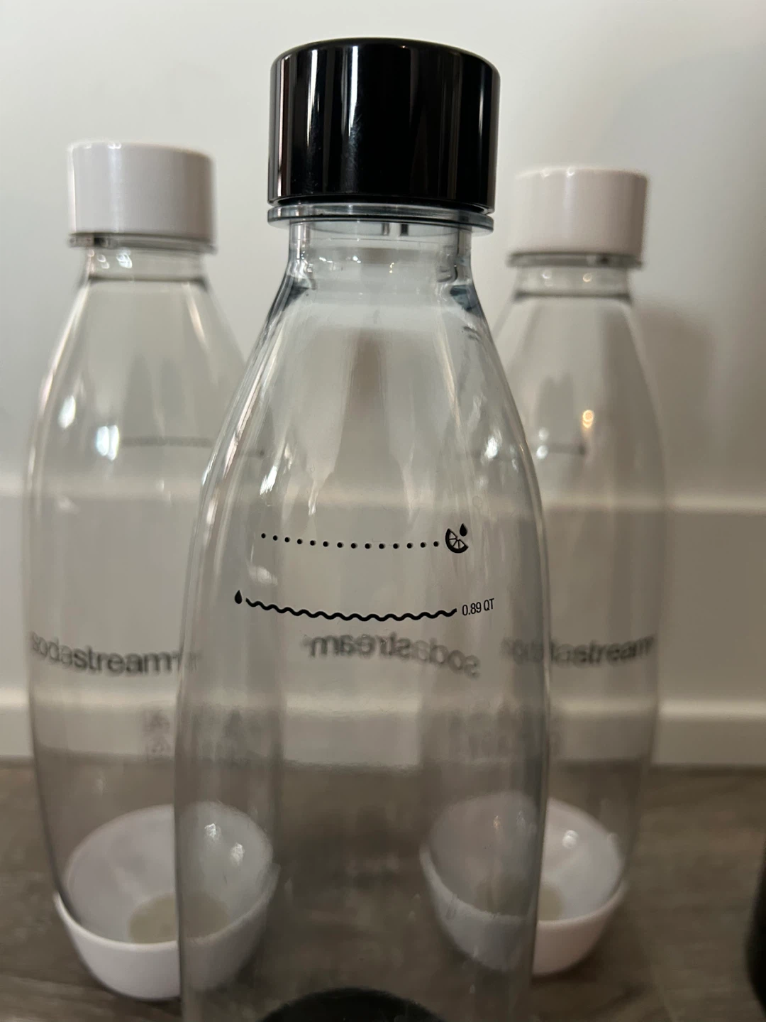 SodaStream Terra Sparkling Water/ Soda Maker with 3 Bottles - photo 5