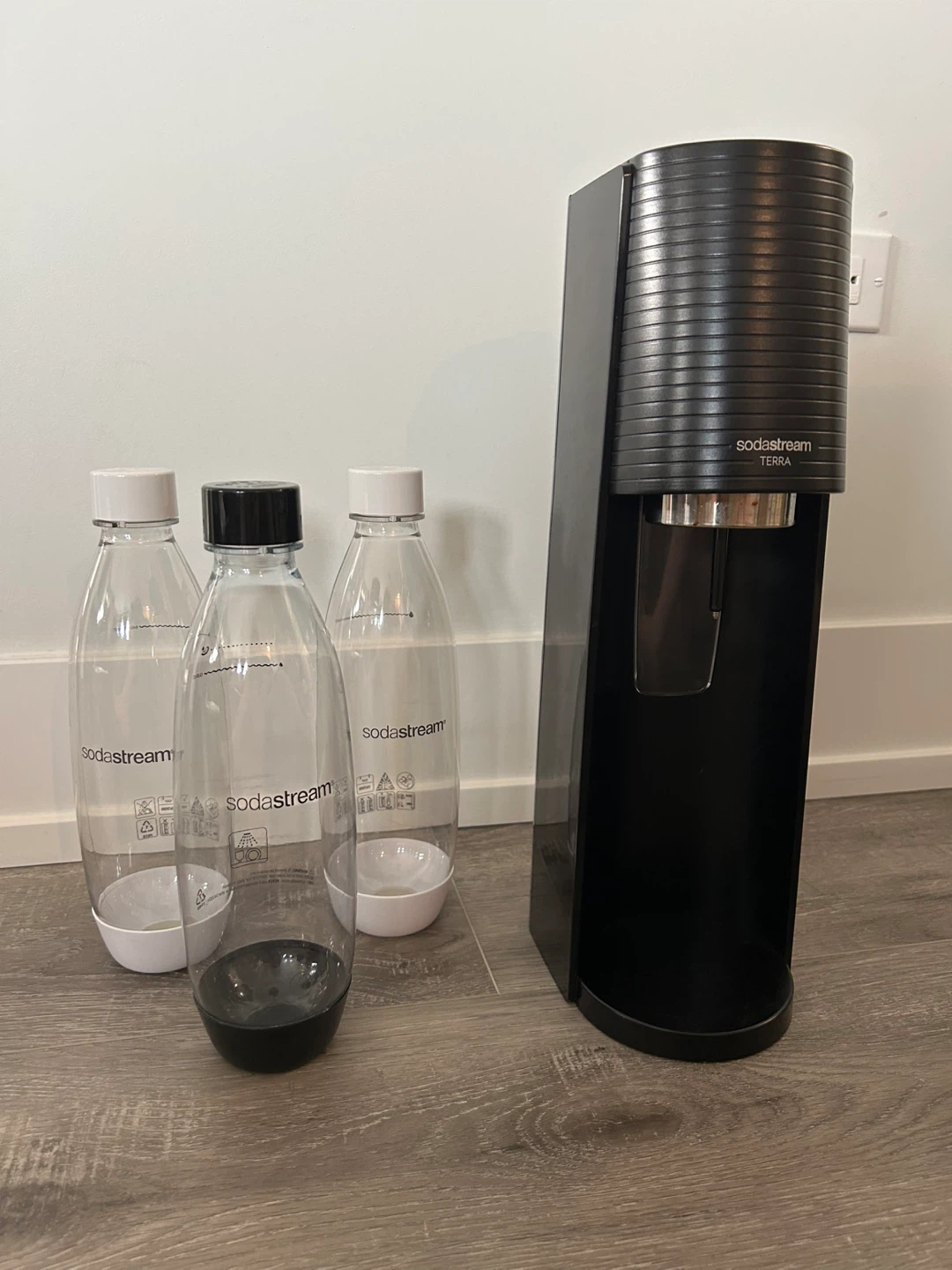 SodaStream Terra Sparkling Water/ Soda Maker with 3 Bottles