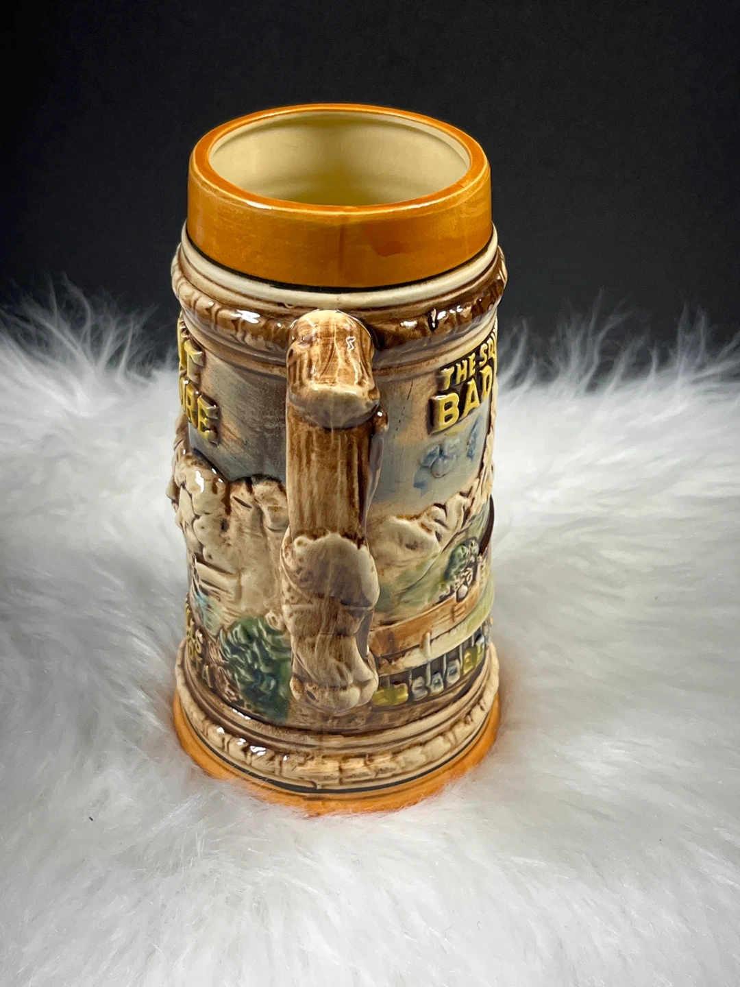 South Dakota Badlands & Mount Rushmore Souvenir Beer Stein - photo 4