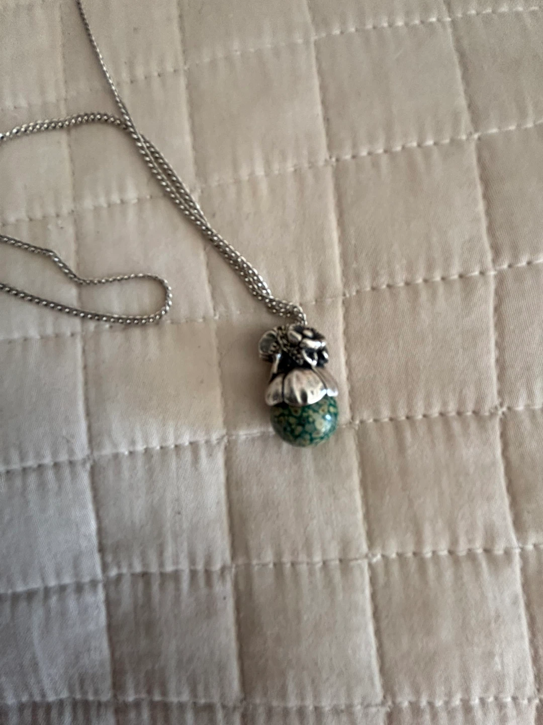 Silver Chain Necklace with Green Stone in silver - photo 3