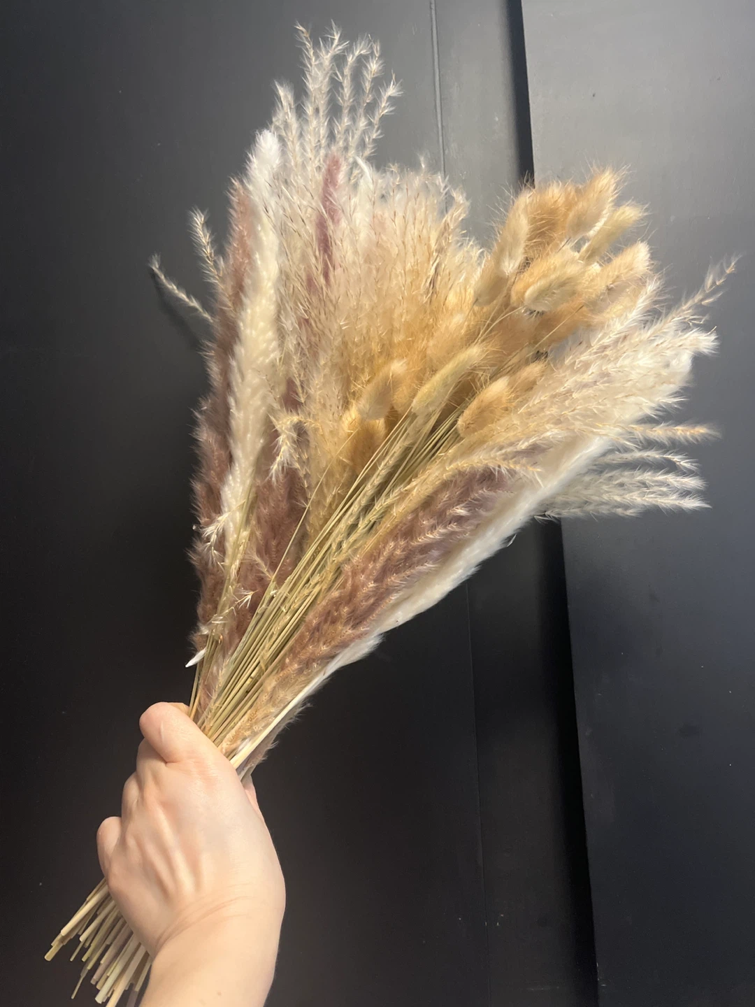 Dried Pampas Grass & Bunny Tail Arrangement - photo 2