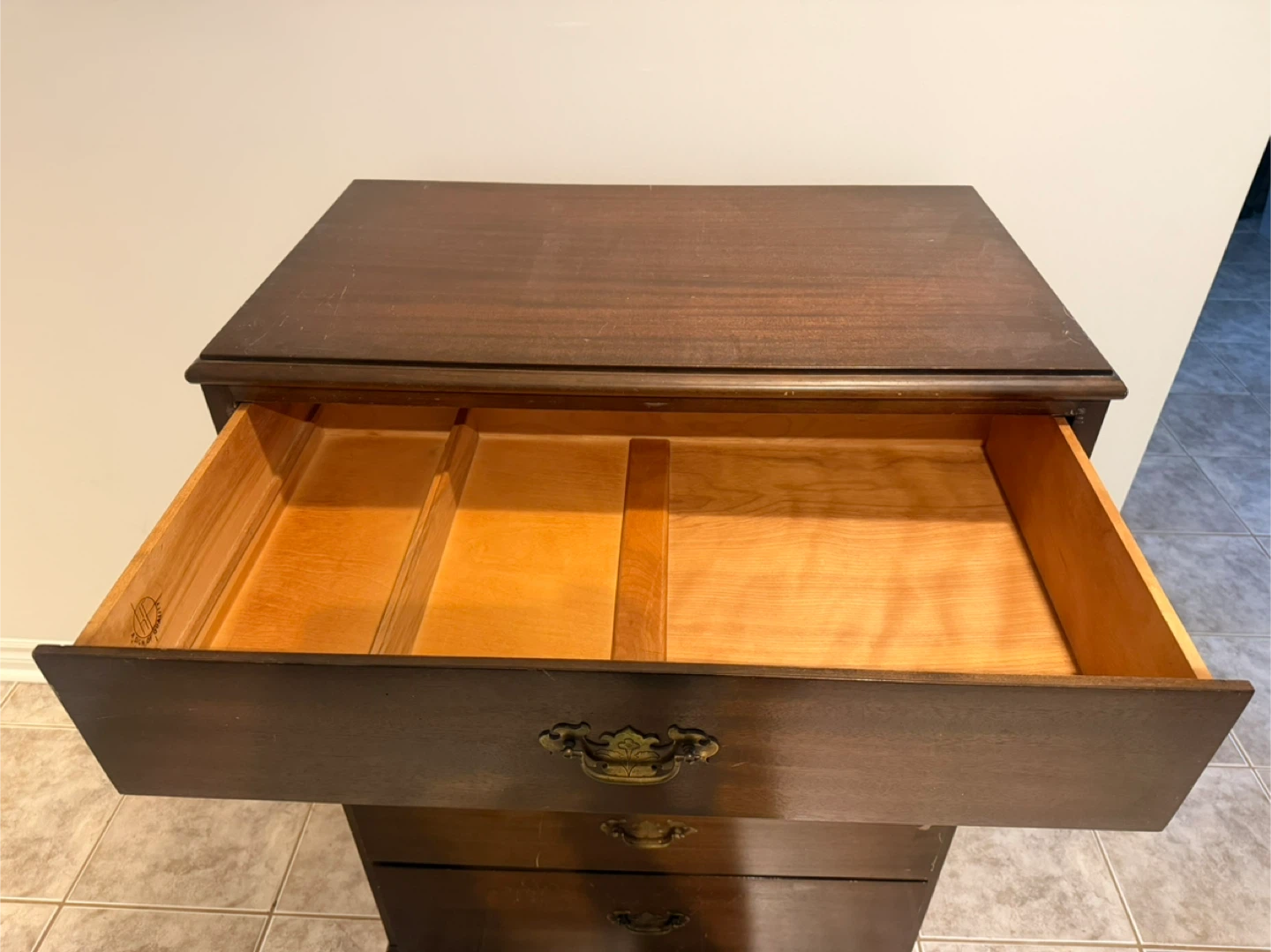 Vintage Wooden Dresser Chest of Drawers - photo 2