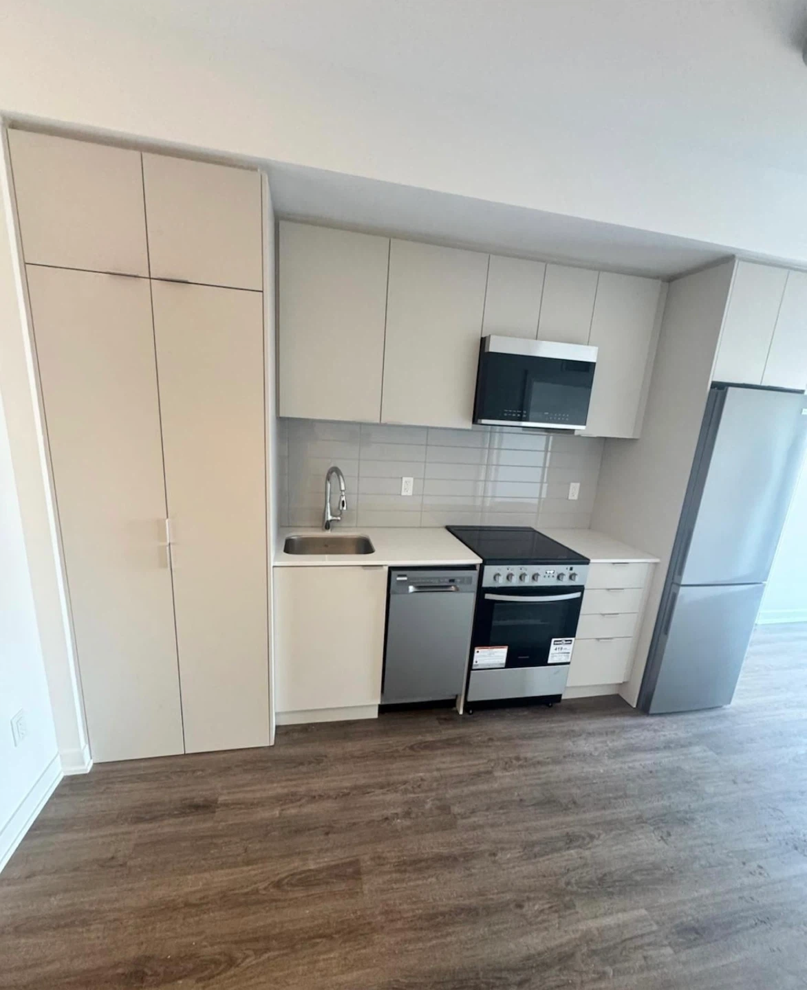 NEW Condo units available in West Hill
