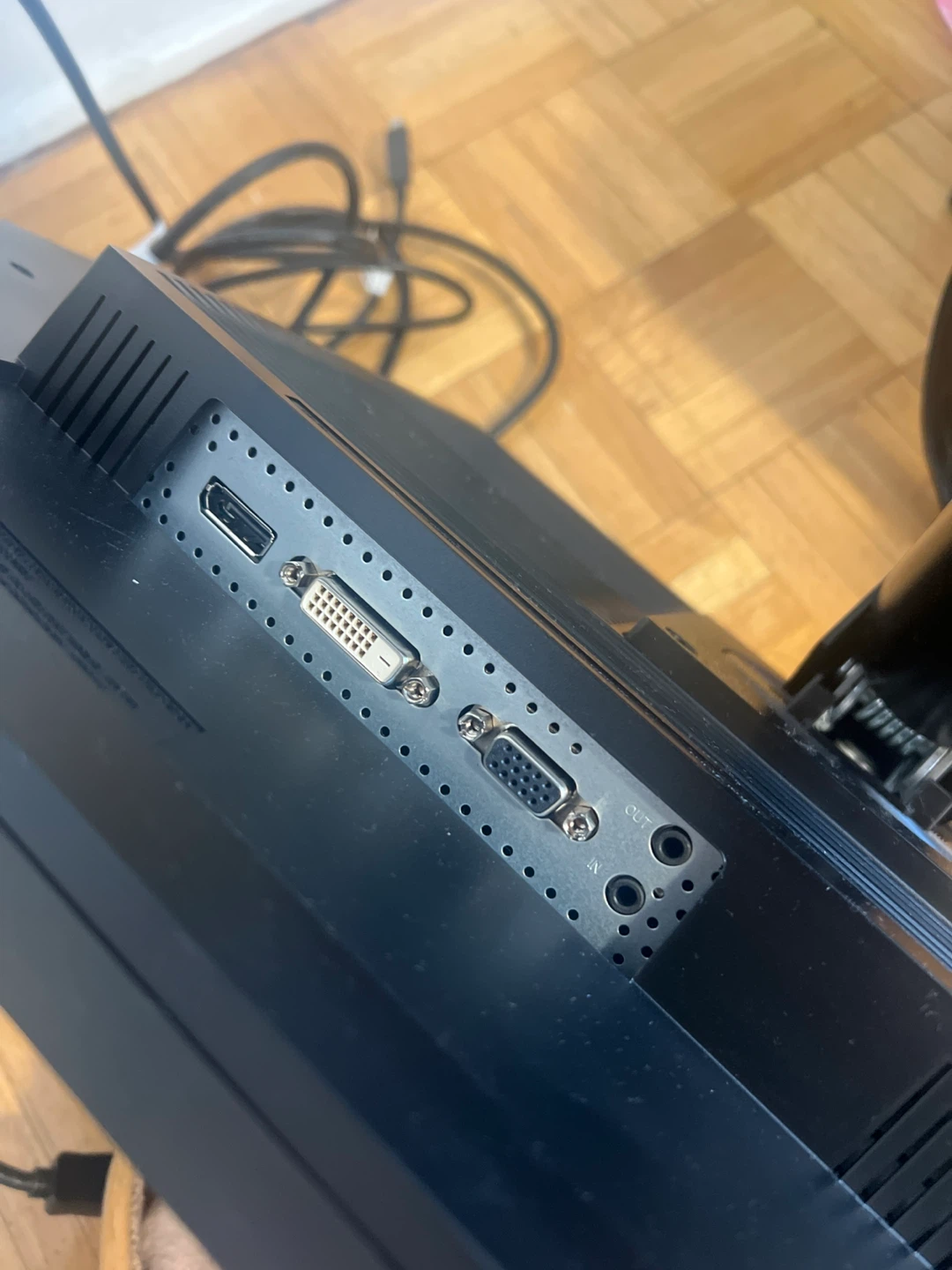 Samsung 22” Monitor - photo 4