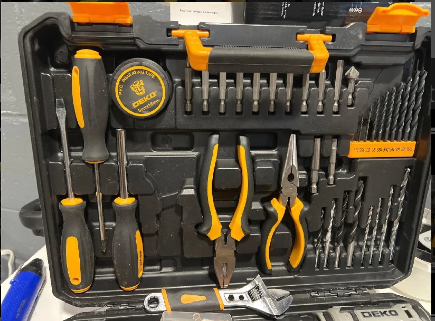 DEKO 12V Cordless Drill and Tool Set - photo 3