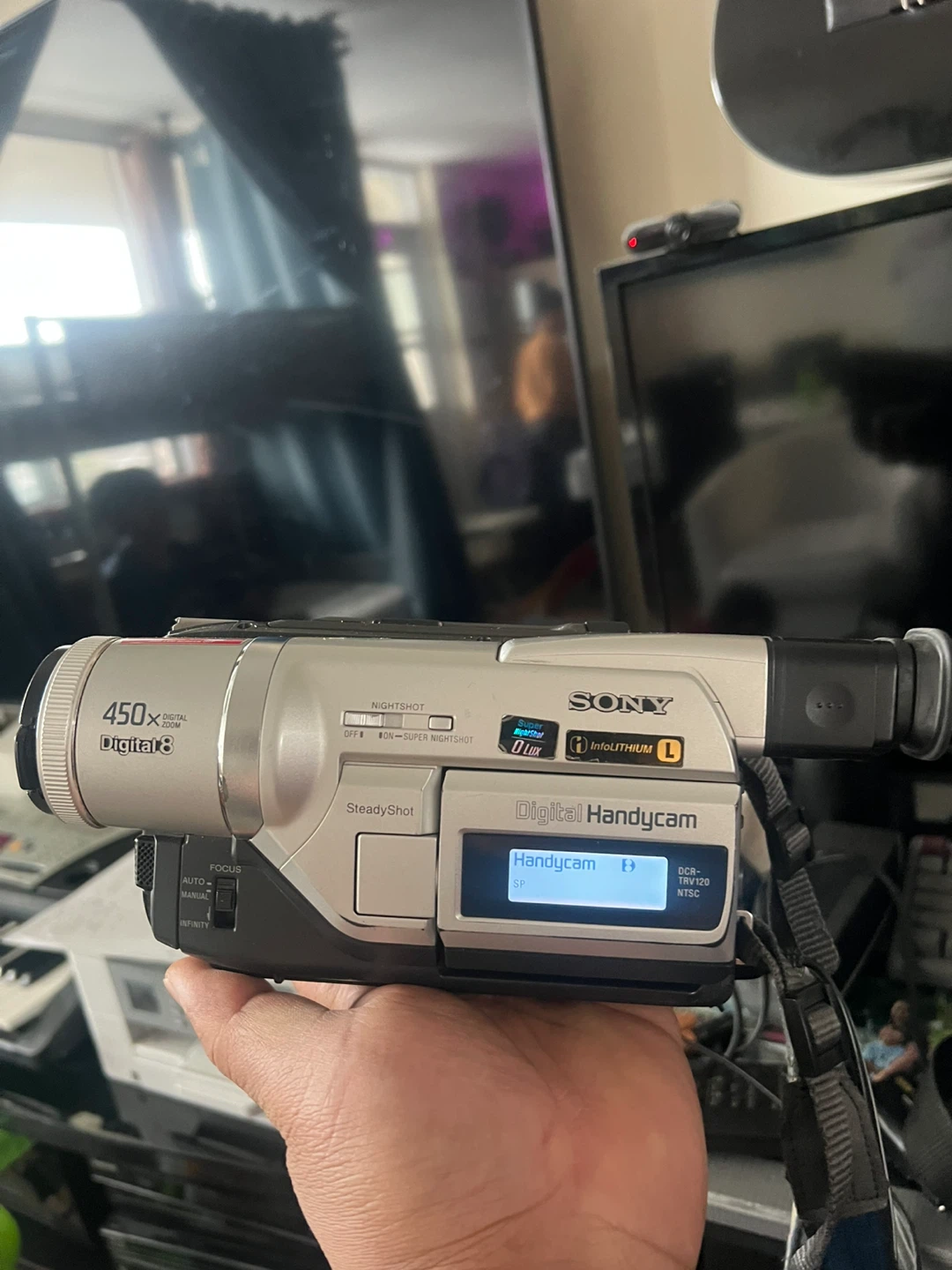 Sony Digital Handycam DCR-TRV120