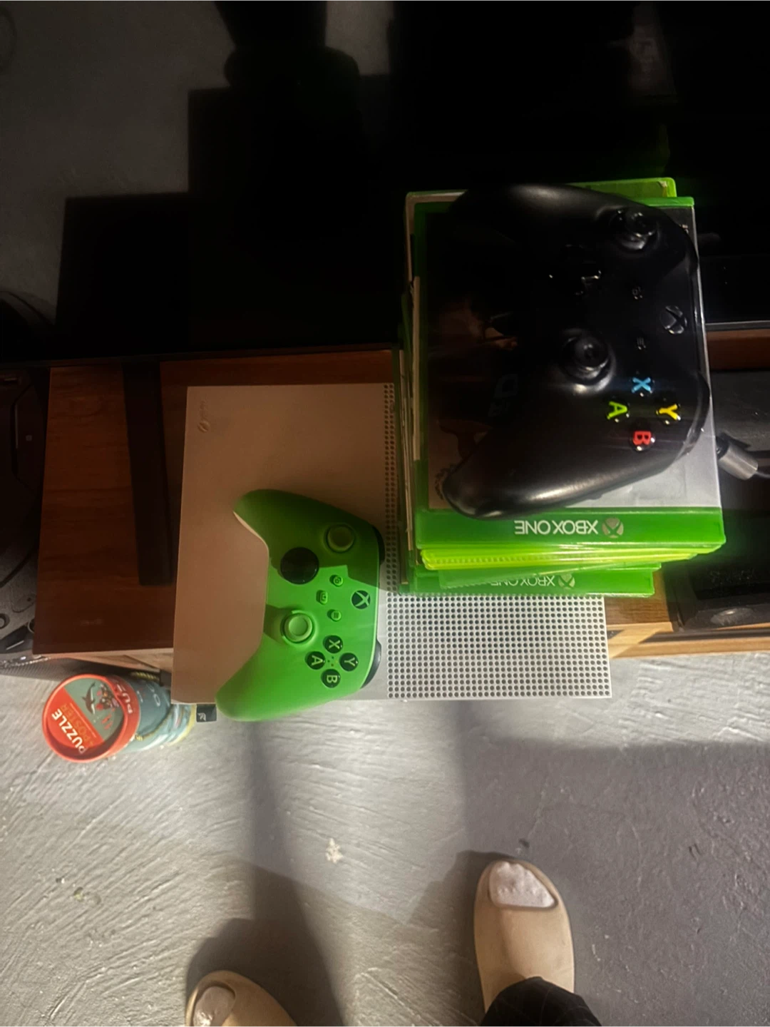 Xbox One S Console Bundle with Games and Controllers - photo 2