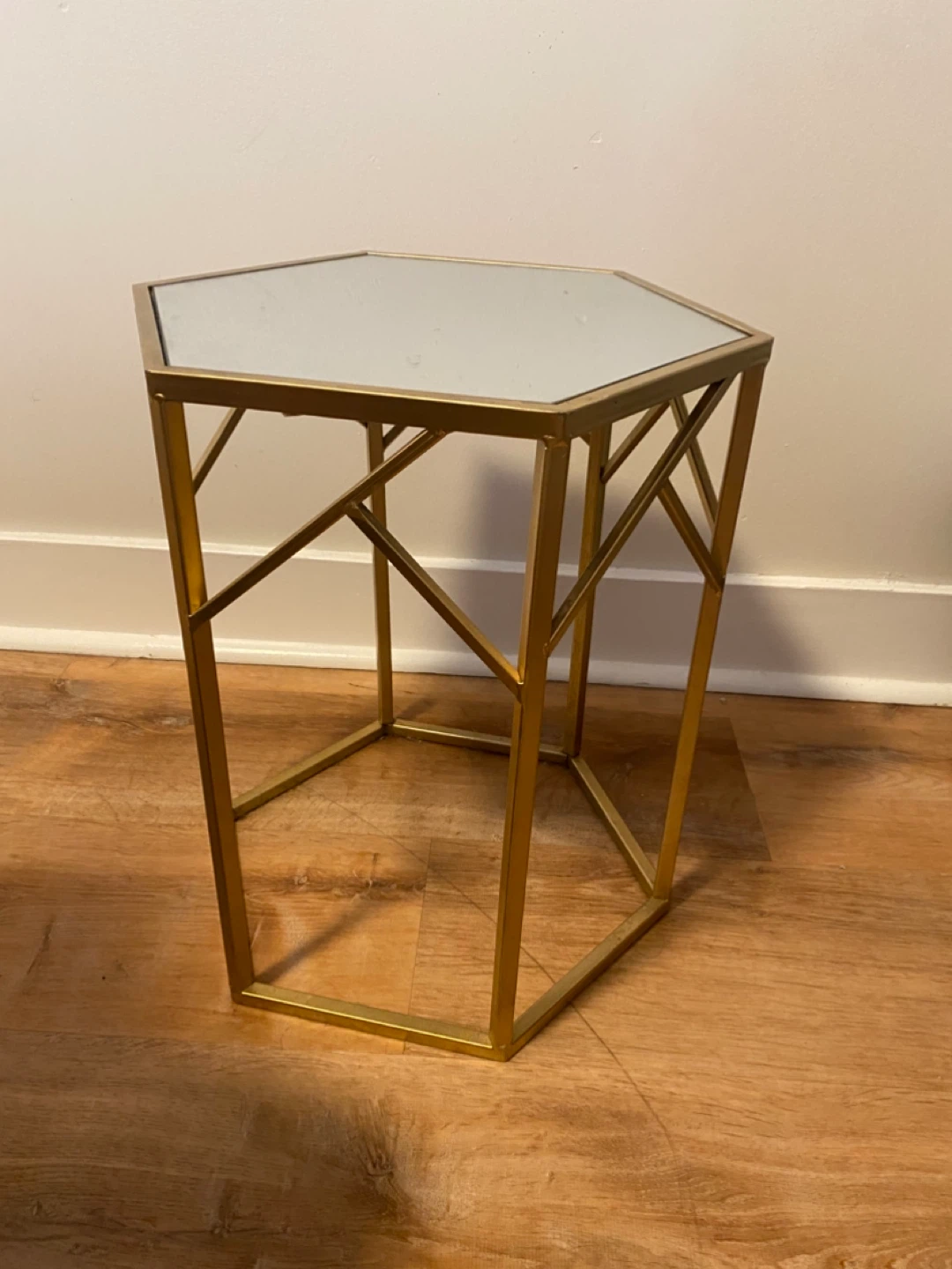 Geometric Hexagonal Side Table with Mirrored Top - photo 2