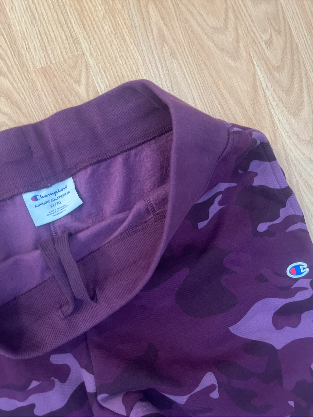 Champion Women's Purple Camo Joggers - Size XL/TG - photo 2