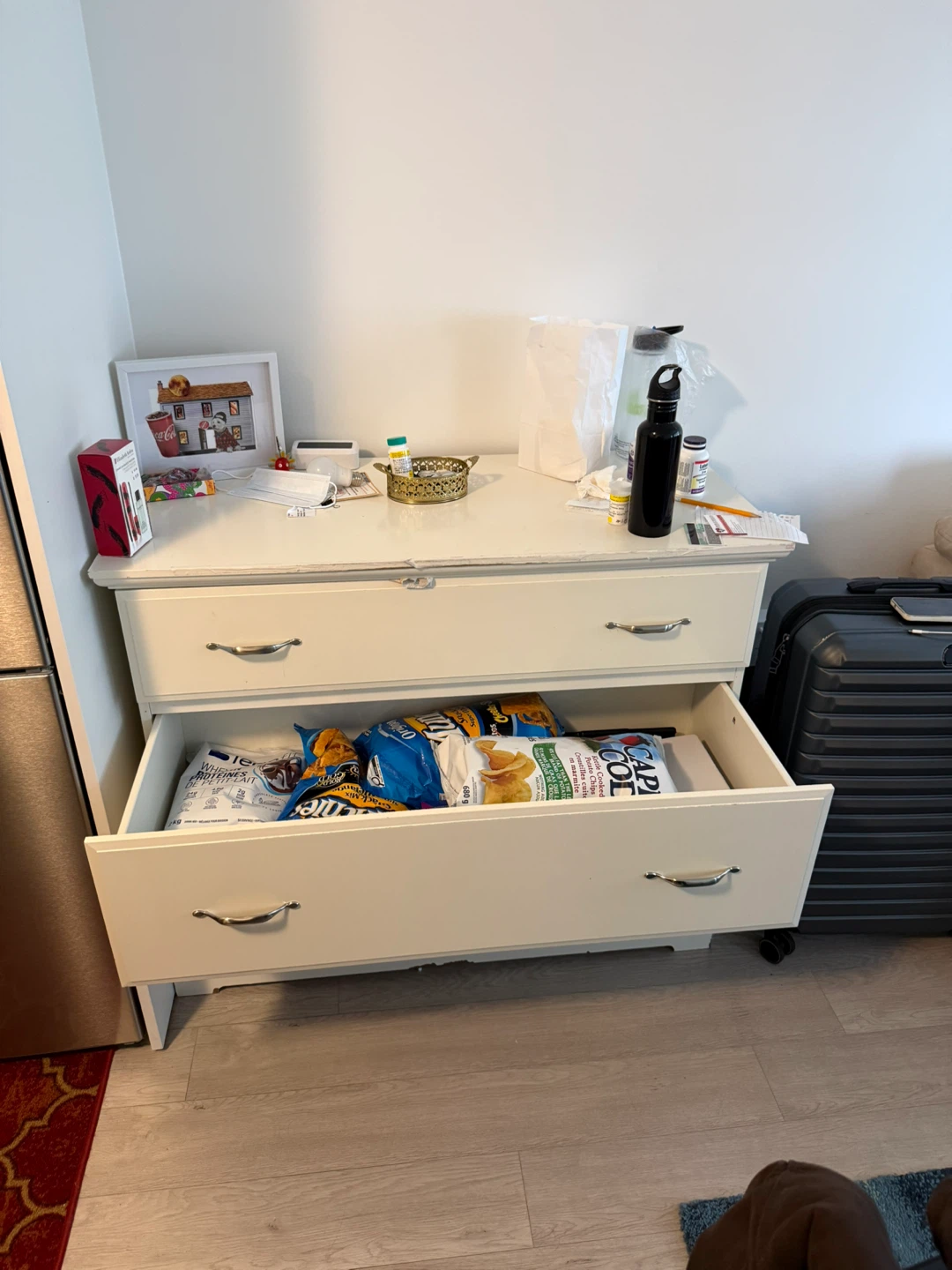 White 3-Drawer Dresser