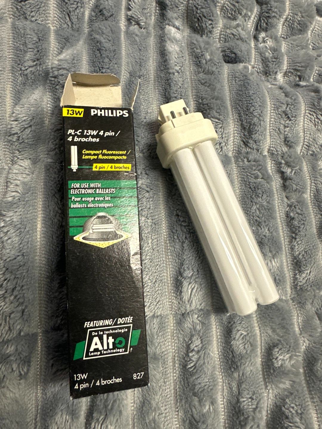 Philips PL-C 13W 4-pin Compact Fluorescent Bulb - photo 2