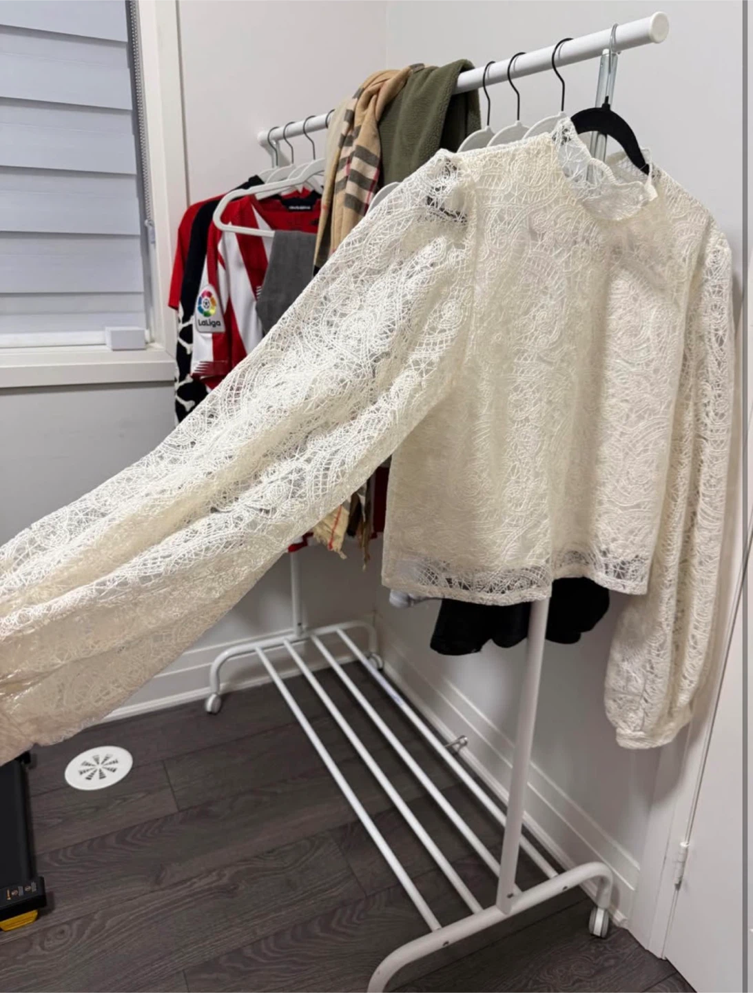 LUXURY LACE SET • ELEGANT & TIMELESS NEW - photo 2