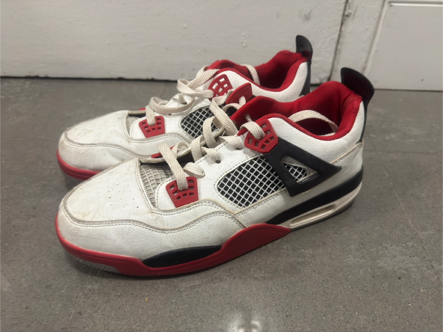 Mens Mid-Top Retro Basketball Sneakers Mens US 10