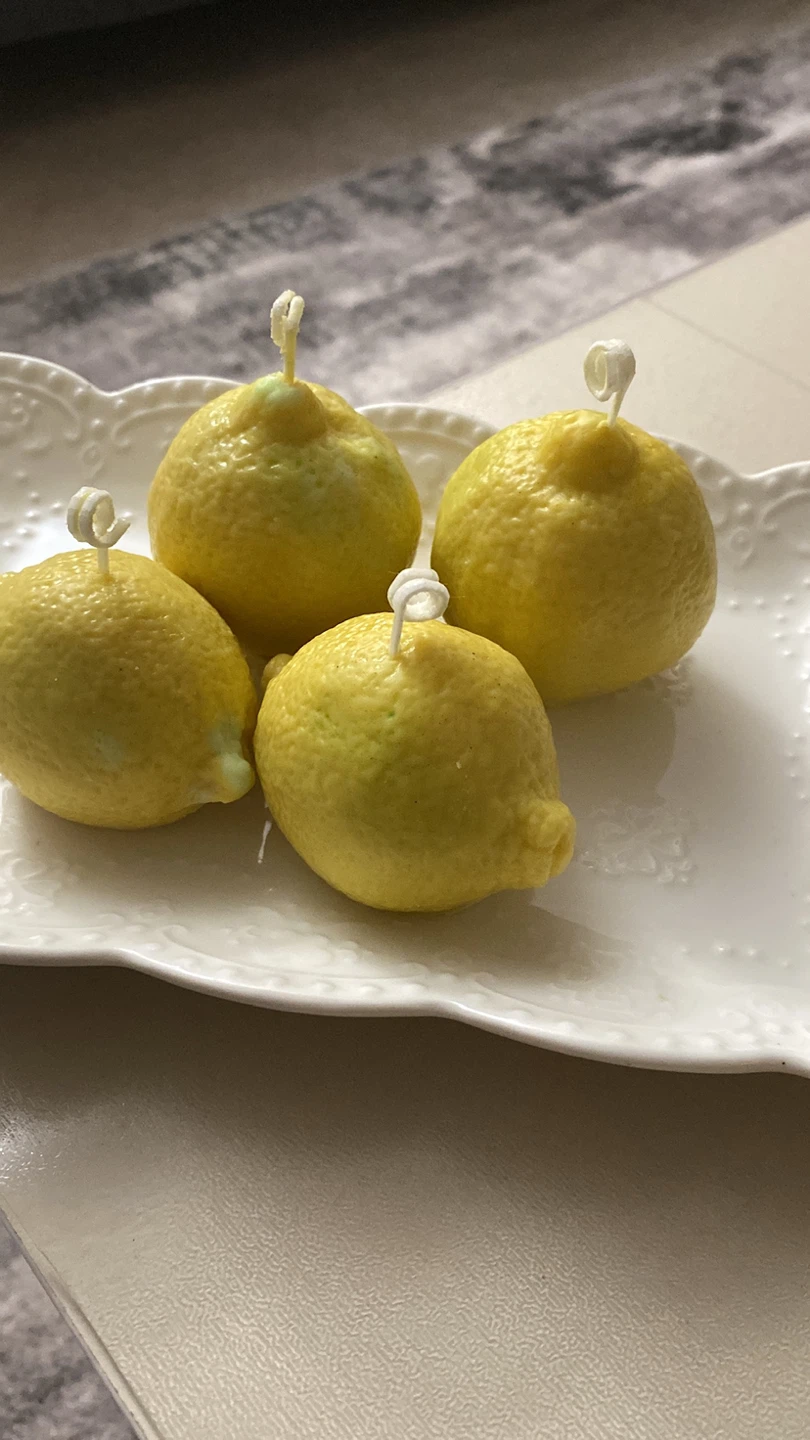 Set of 4 Lemon Scented Candles - photo 2