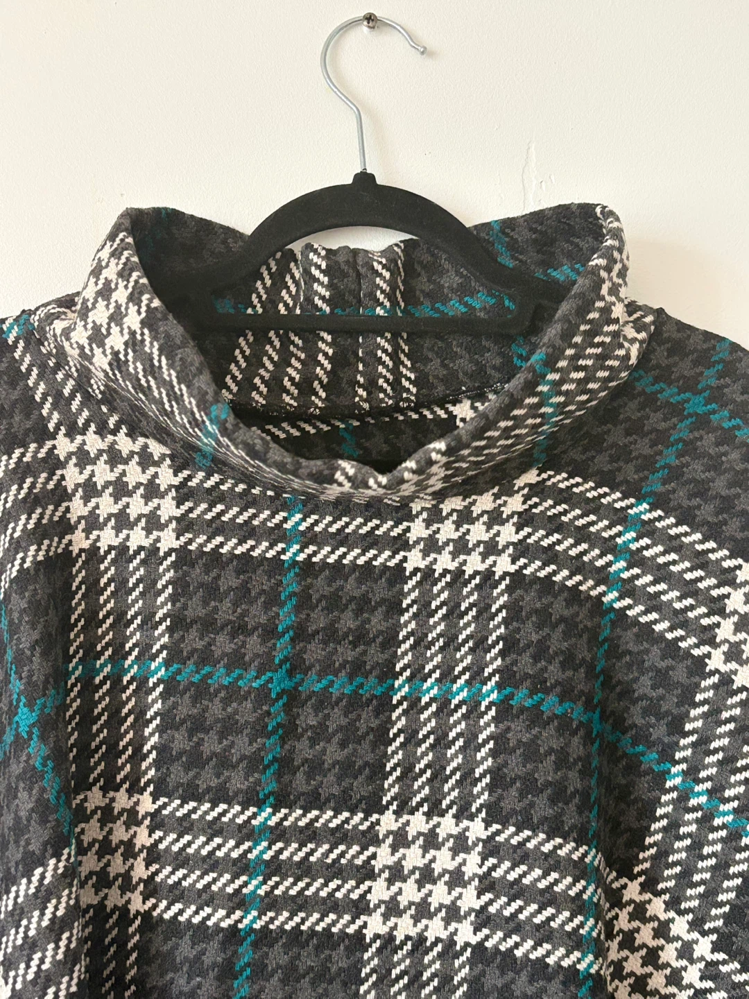 🤍Turtleneck Poncho with Plaid Pattern💗 - photo 2