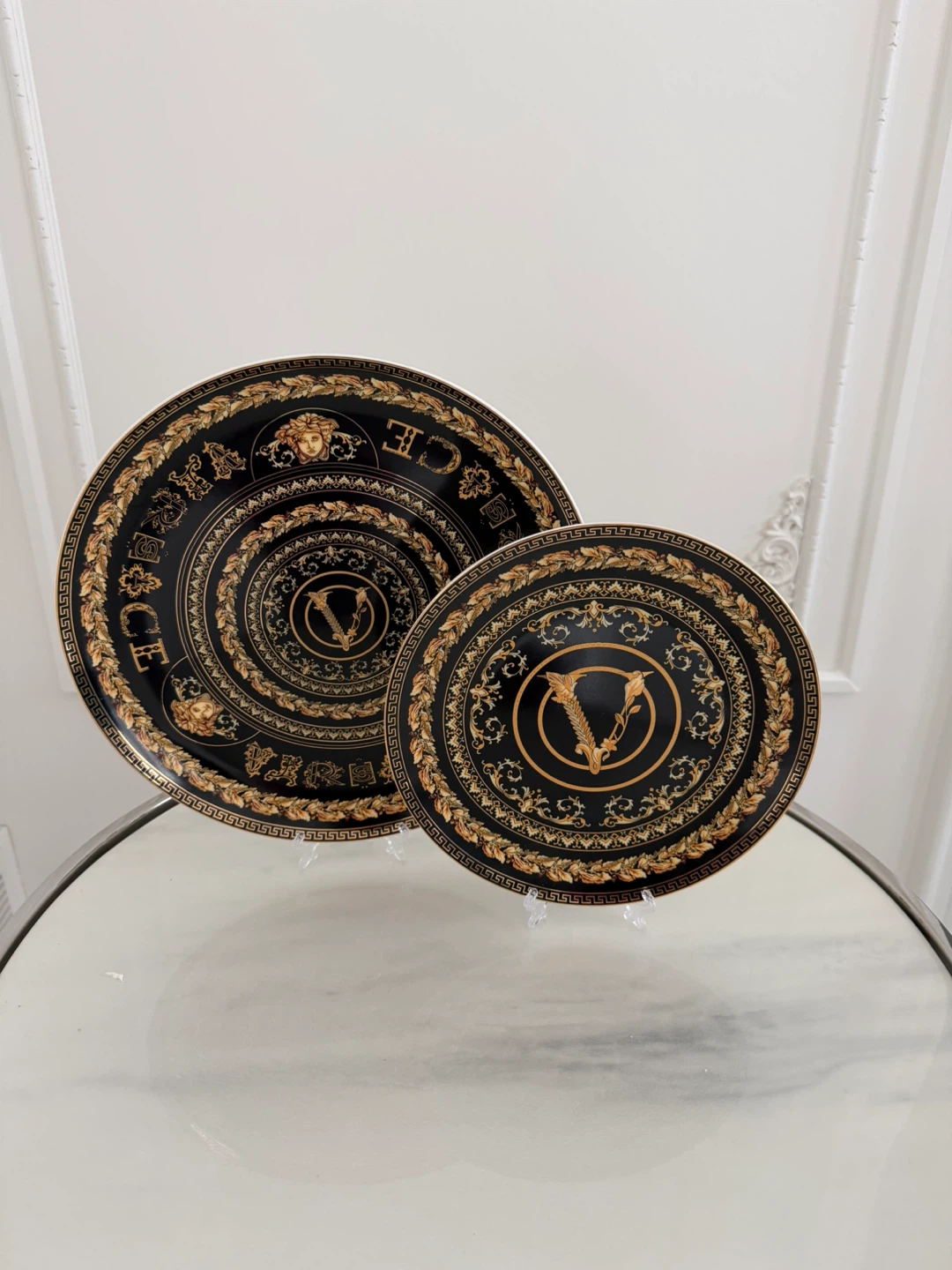 Versace Dinner Plates - Set of 2 - photo 2