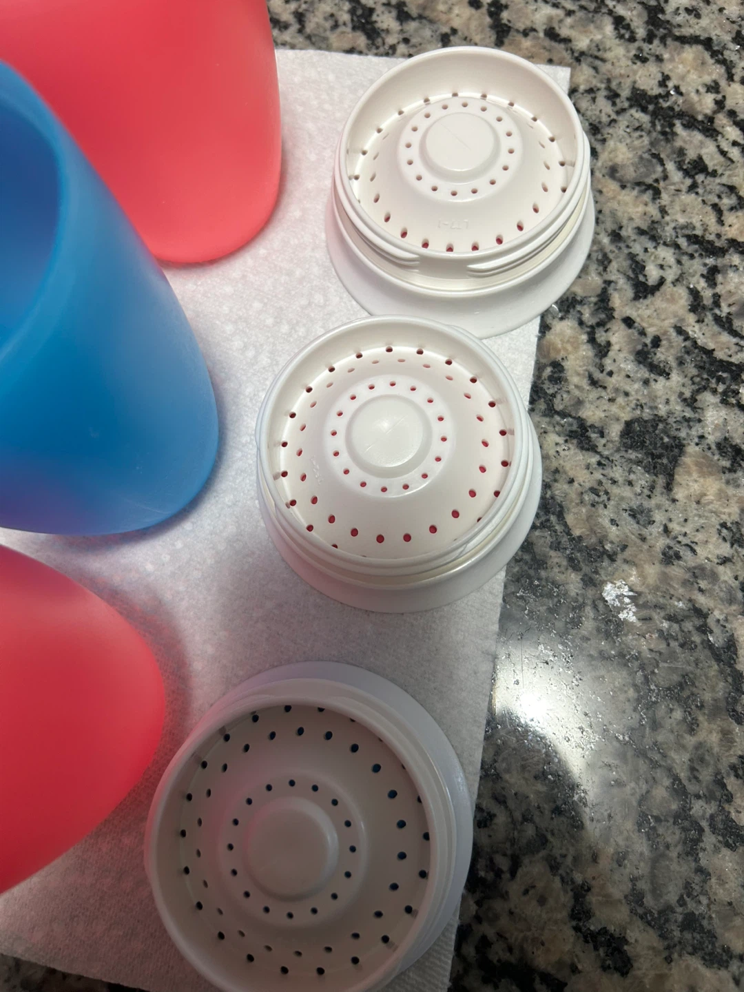 Munchkin 360 sippy cup set of 3, 10oz each - photo 5