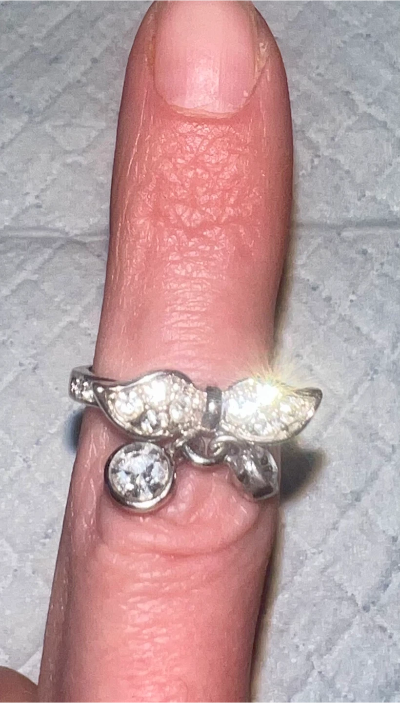 Sparkling Butterfly Diamond Style Ring - photo 3