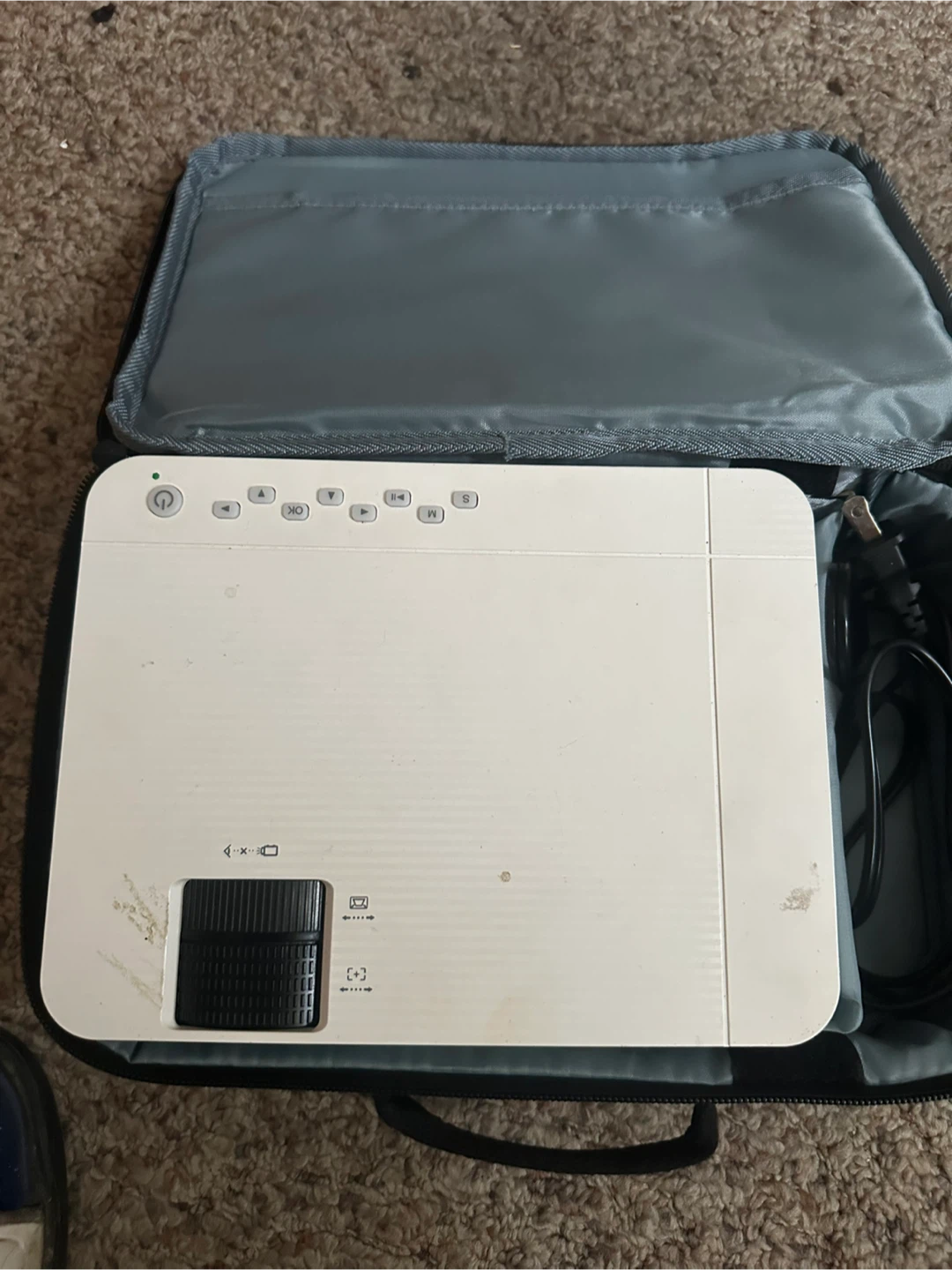 VANKYO Leisure 470 Projector - photo 4