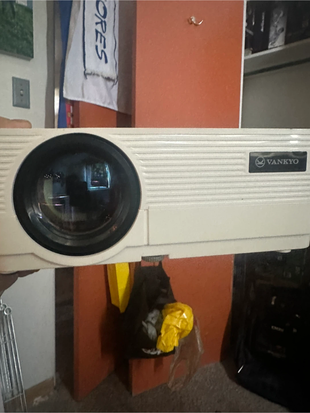 VANKYO Leisure 470 Projector - photo 3