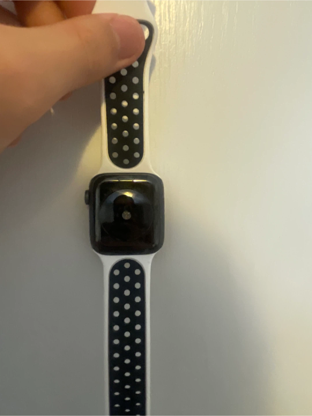 Apple Watch SE 44mm –Extra Straps Included - photo 3