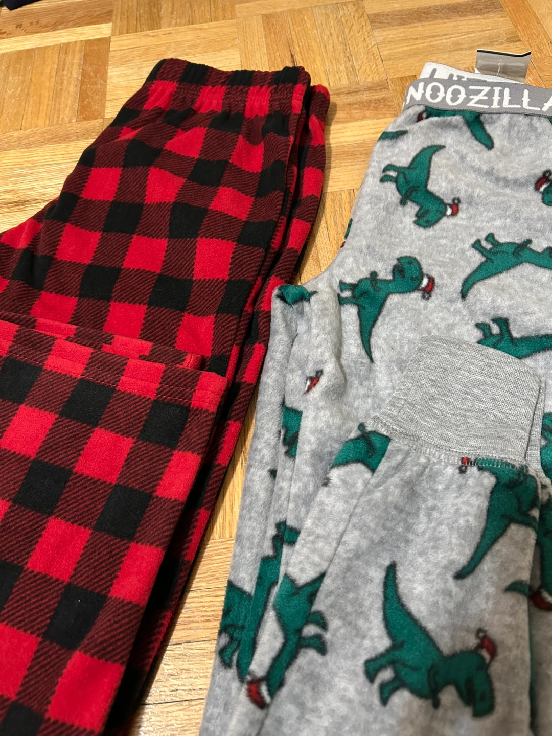 Two Pairs of Kids Pajama Pants (Size 7) 6-7 years old - photo 2