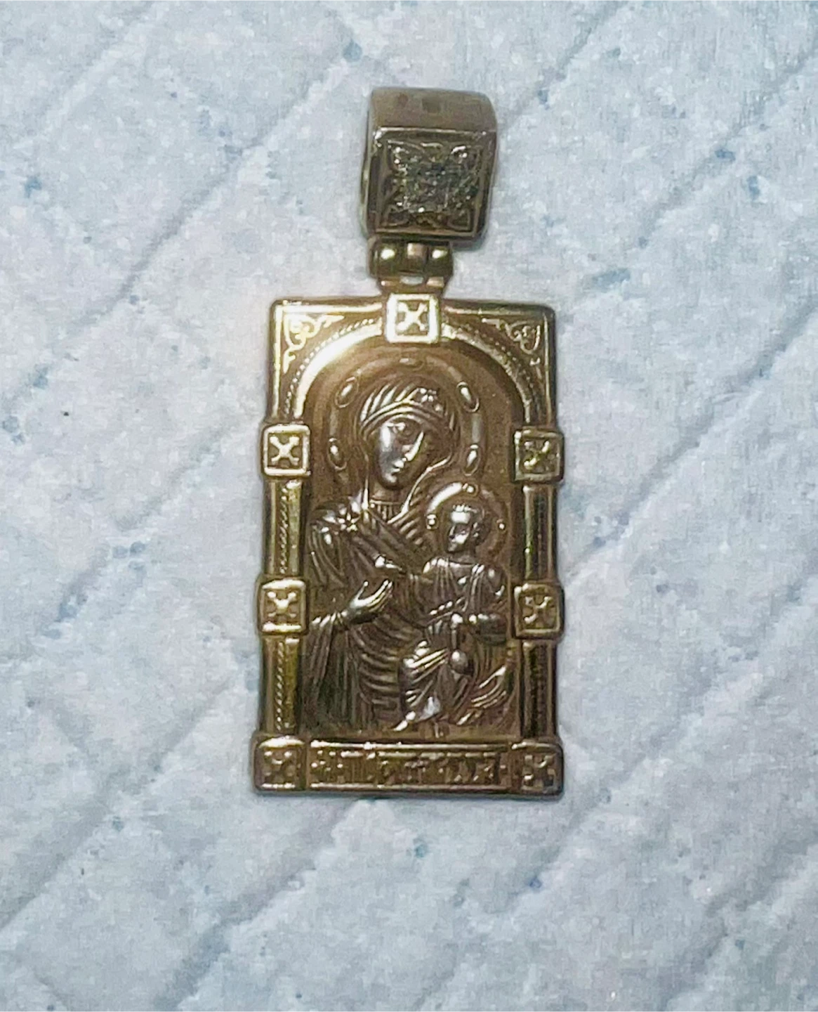 Orthodox Icon Pendant – Mother & Child