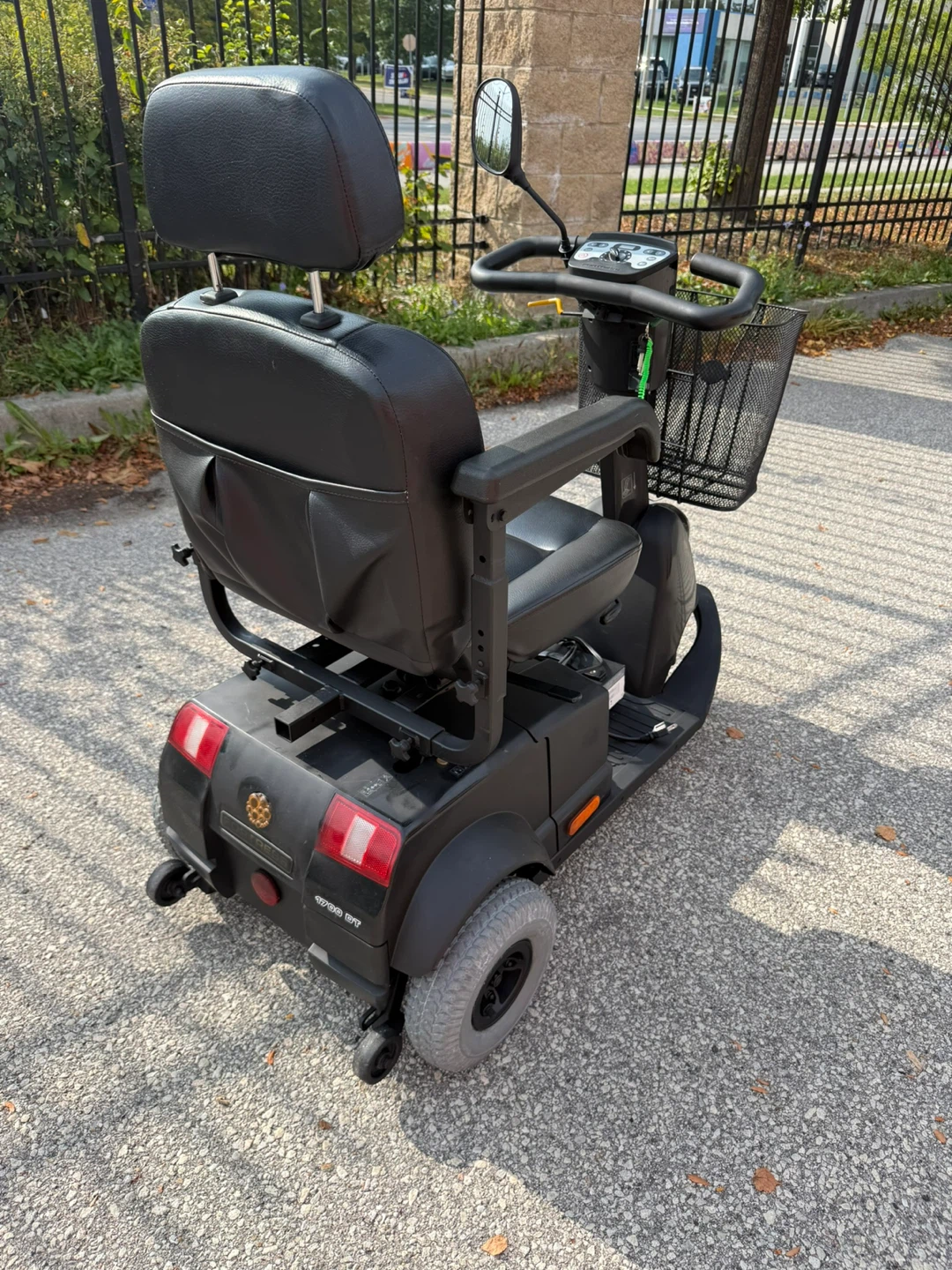Black Fortress 1700DT Mobility Scooter with Basket - photo 3