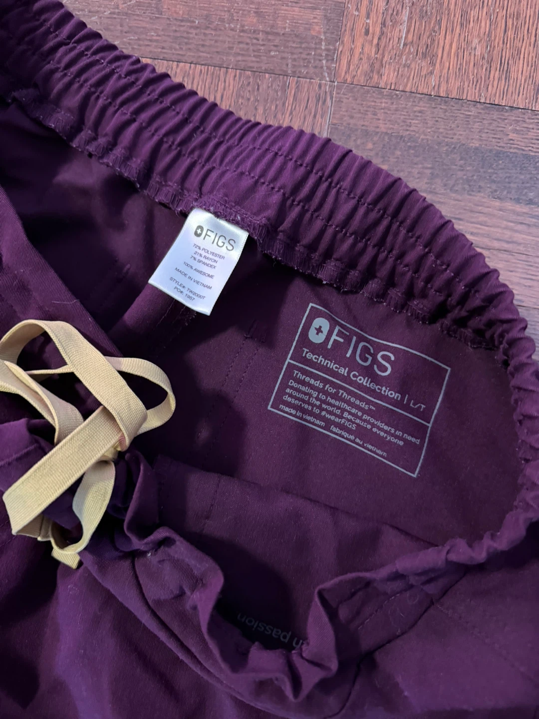FIGS Purple Scrub and Pants Set - XL and L/T (READ DESCRIPTION) - photo 2