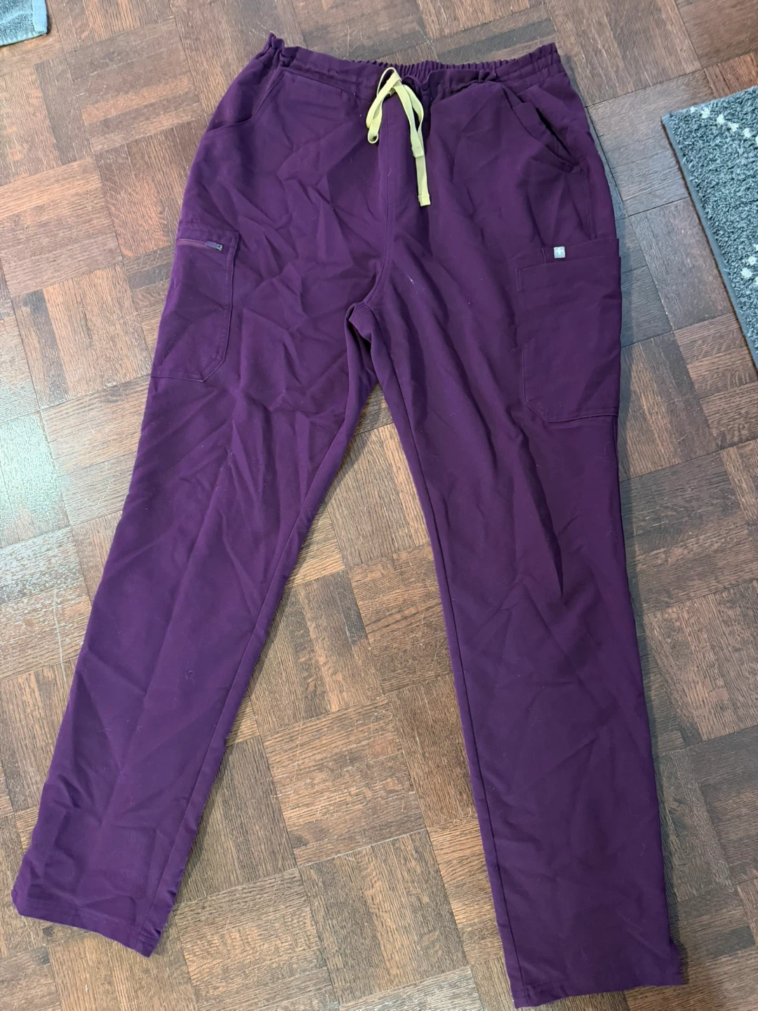 FIGS Purple Scrub and Pants Set - XL and L/T (READ DESCRIPTION)