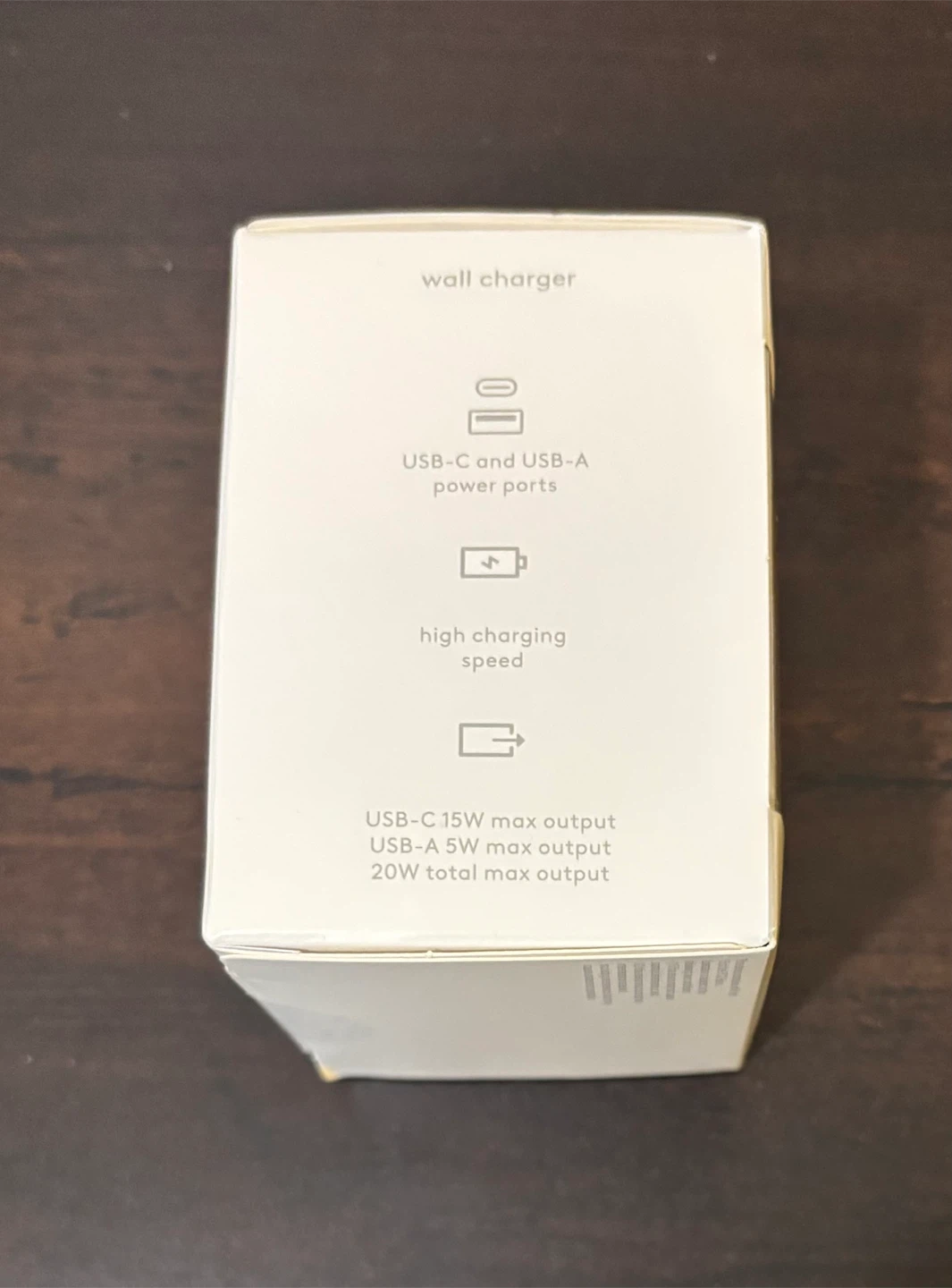 NEW & CLEARANCE-heyday Wall Charger with USB-C and USB-A Ports - photo 2