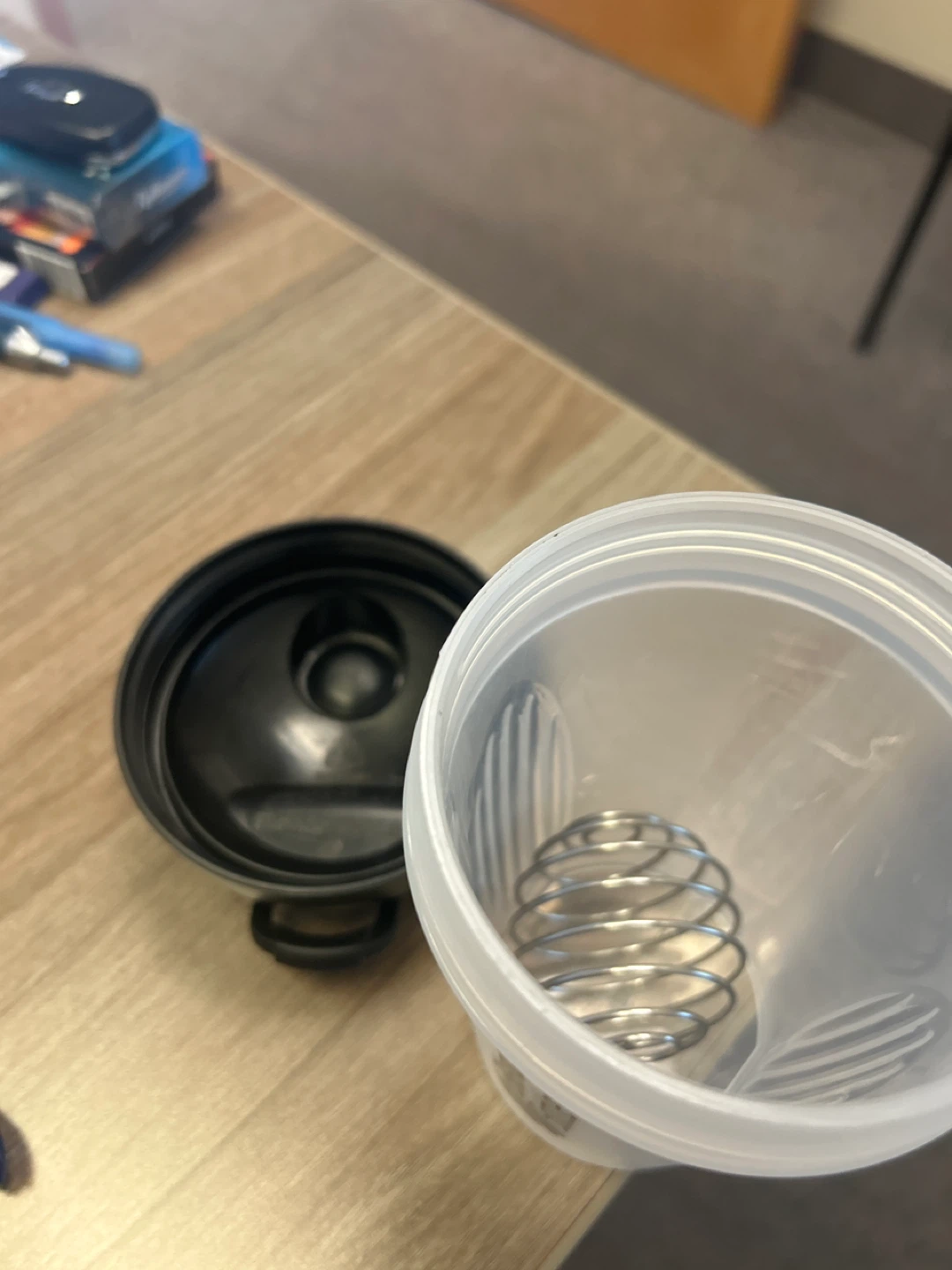 Blender Bottle Shaker Bottle with Whisk Ball - photo 2
