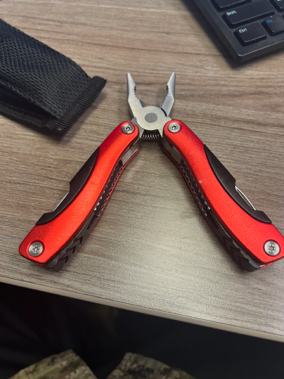 Winchester Red Multi-tool with Black Sheath - photo 4
