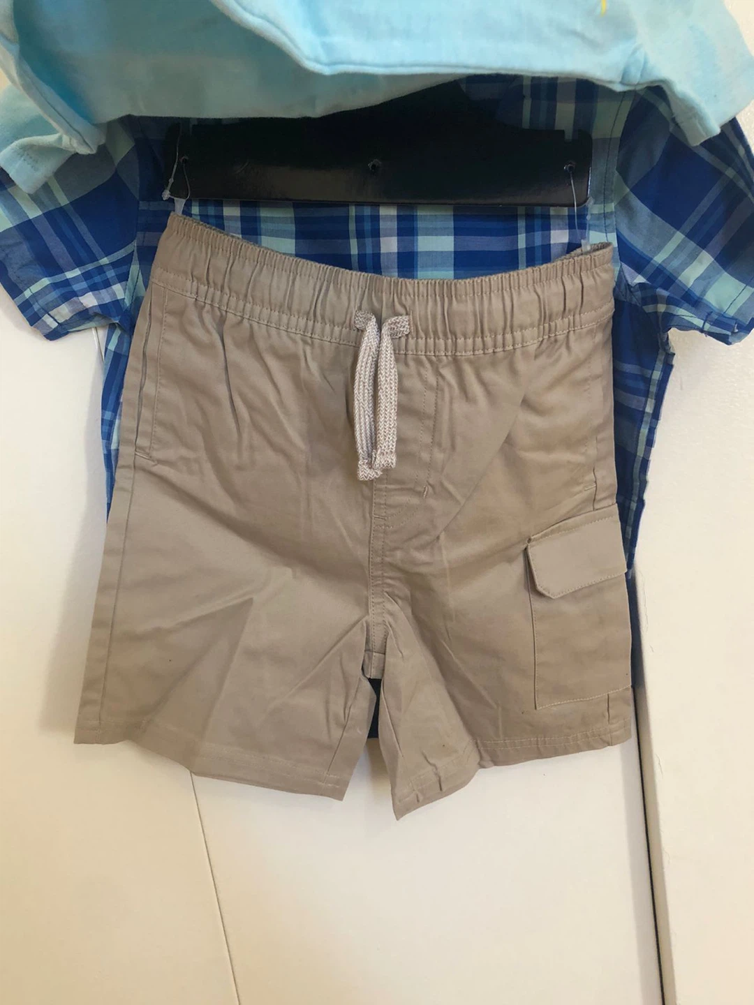 3-Piece Boys Outfit Set Size 5 Botton down Shirt,T-Shirt & Short - photo 4