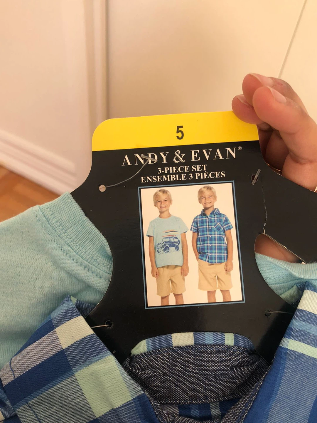 3-Piece Boys Outfit Set Size 5 Botton down Shirt,T-Shirt & Short