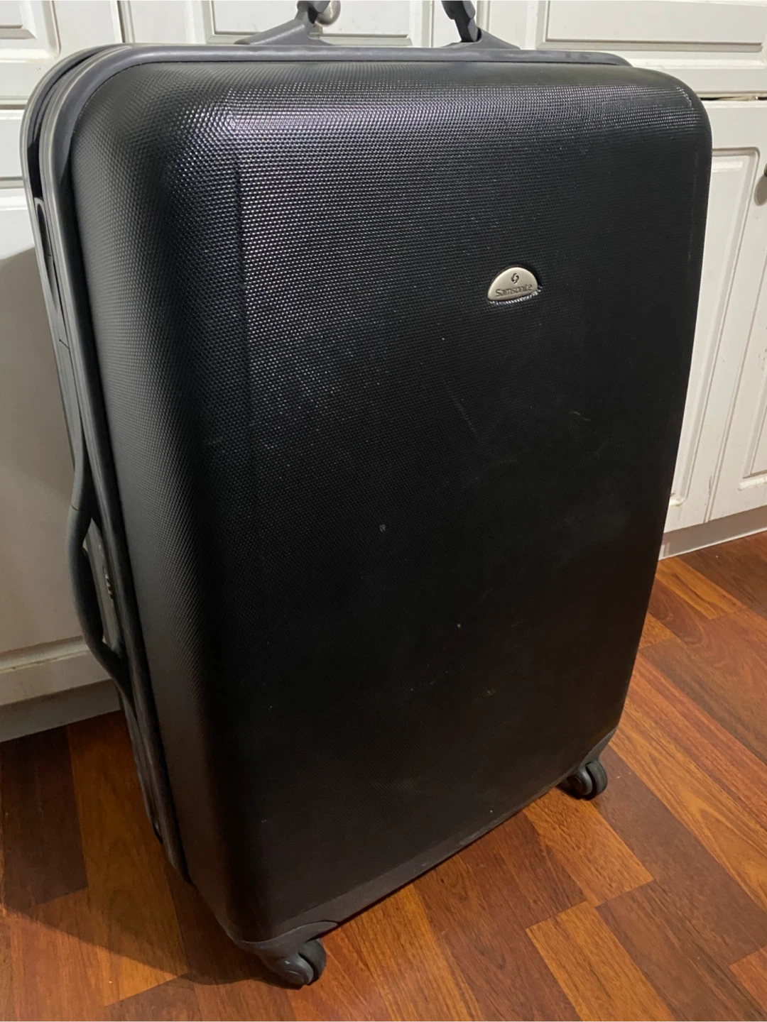 Black Hardshell Spinner Luggage Suitcase