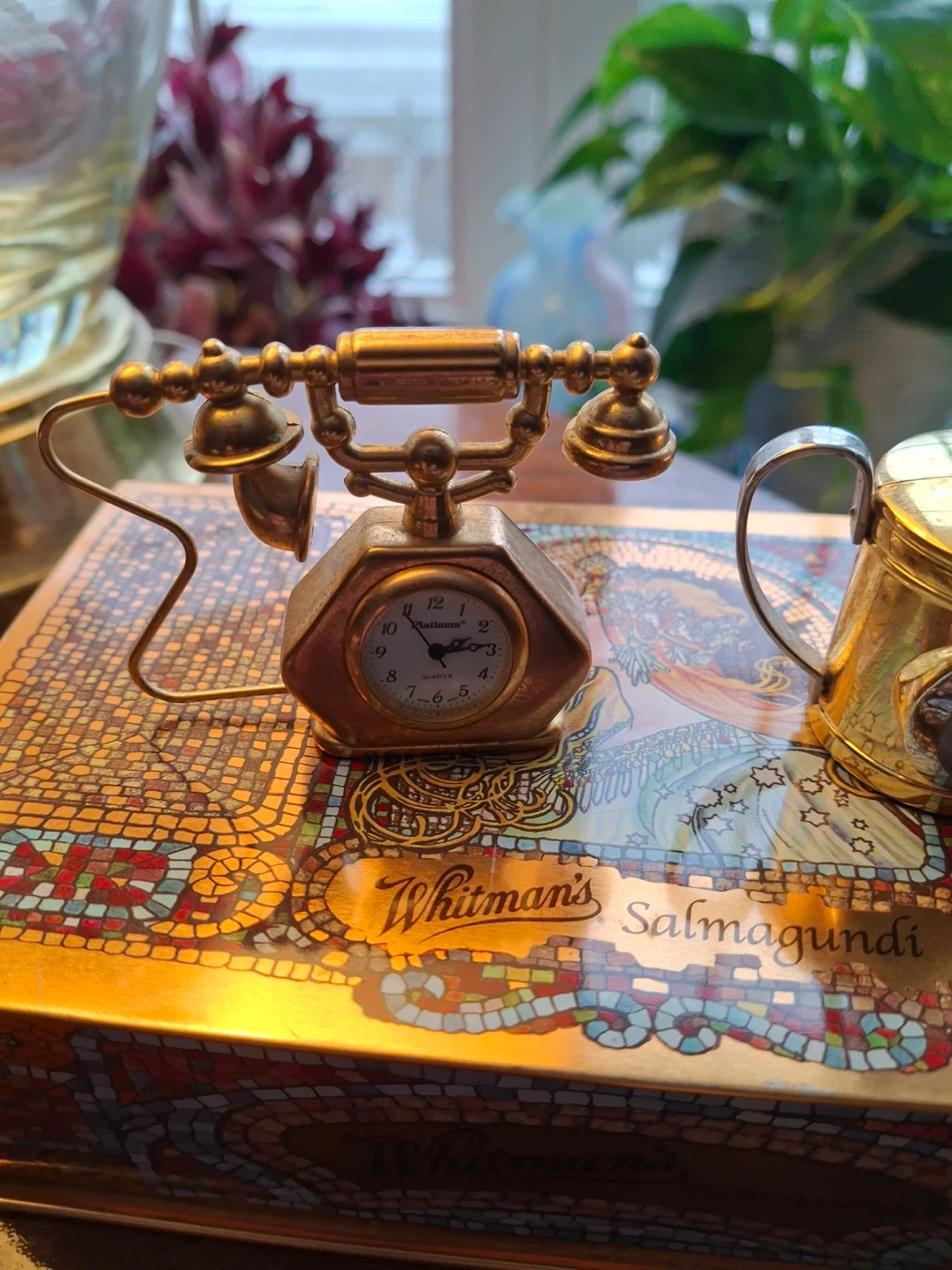 Miniature vintage brass clocks (priced per item) - photo 2