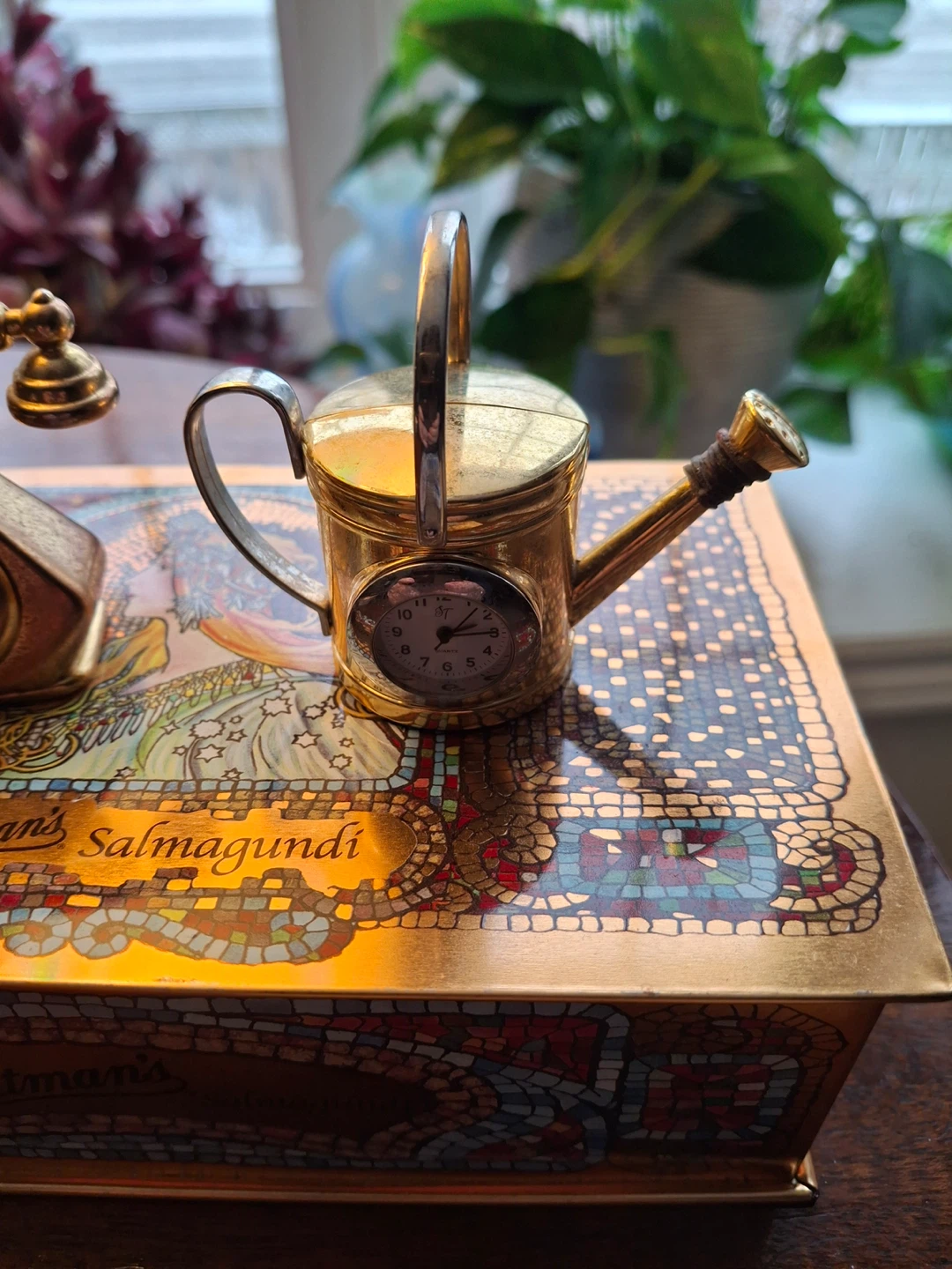 Miniature vintage brass clocks (priced per item) - photo 3