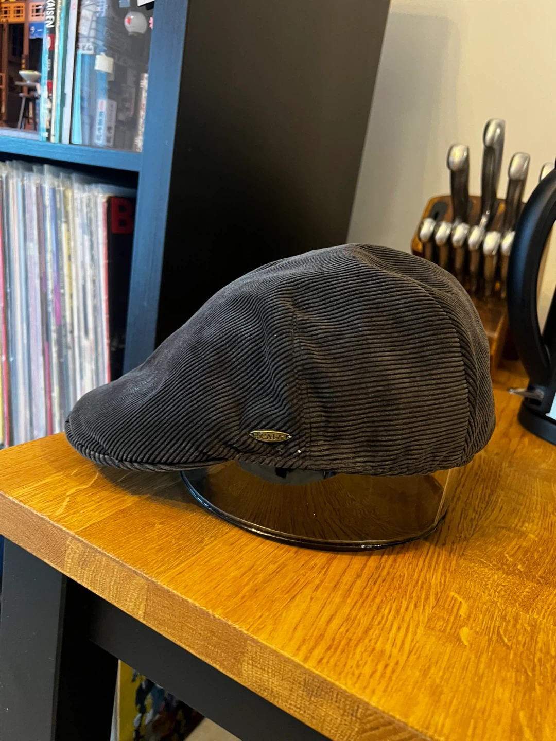 Scala Corduroy Flat Cap - Size L - photo 2