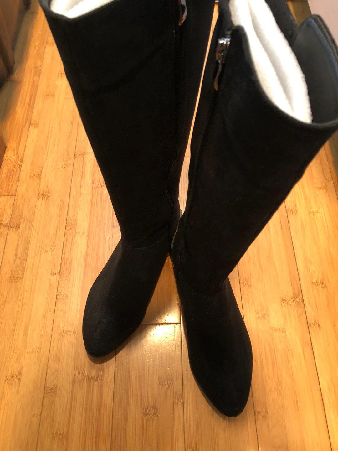 NEW! Fashion boots
