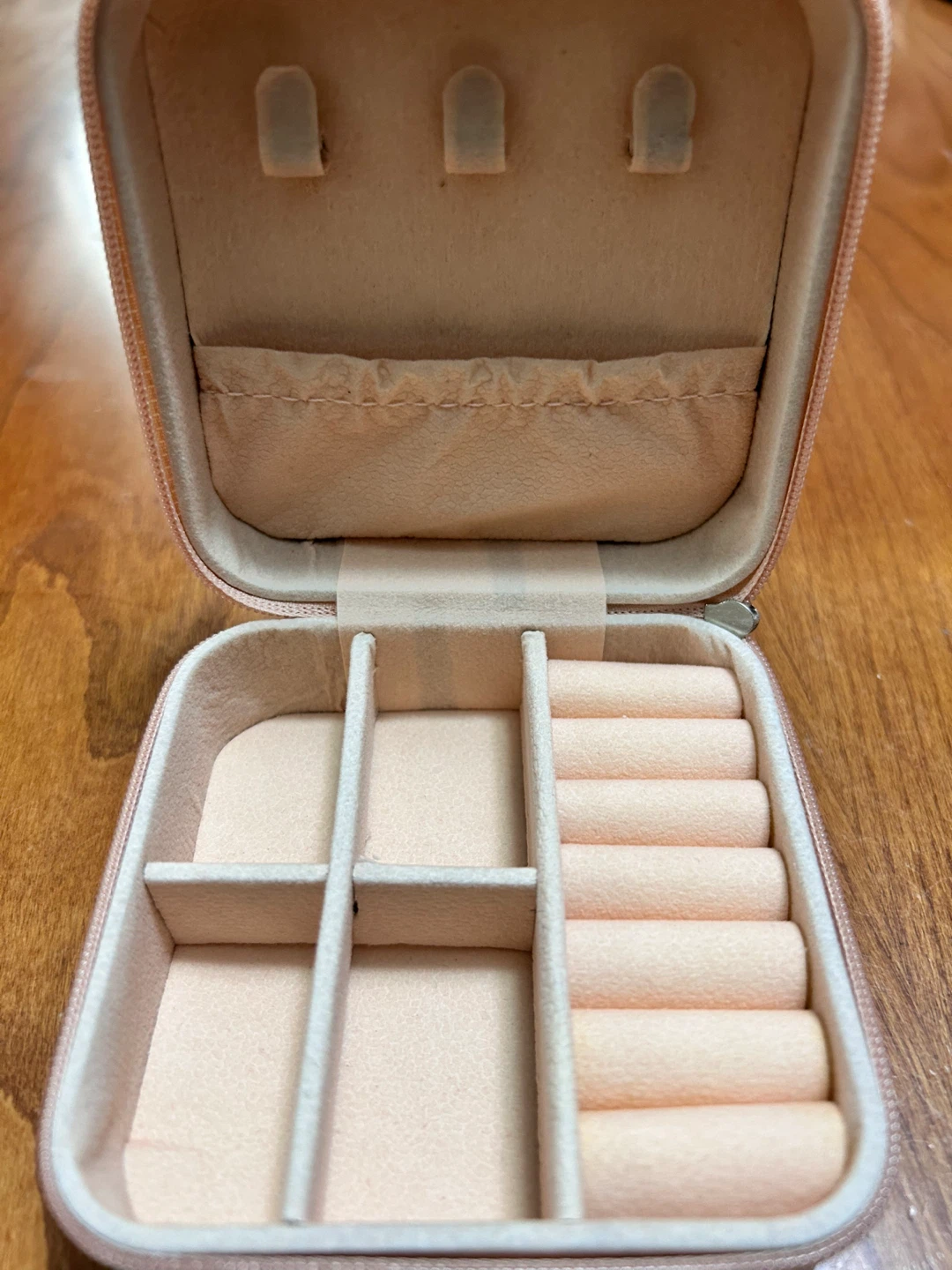 Brand New Pink Travel Jewelry Organizer Box