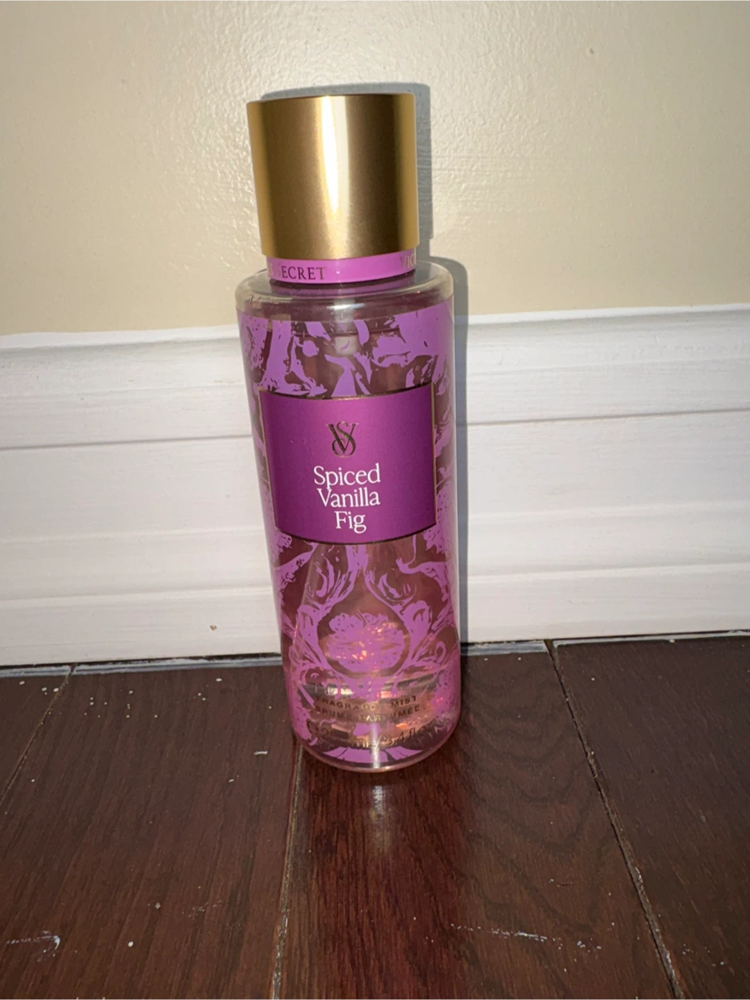 Victoria Secret Spiced Vanilla Fig Fragrance Mist 8.4 fl oz