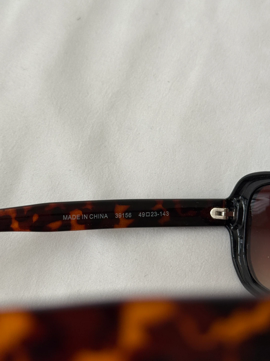 2x Sunglasses - Tortoiseshell & Black - photo 4
