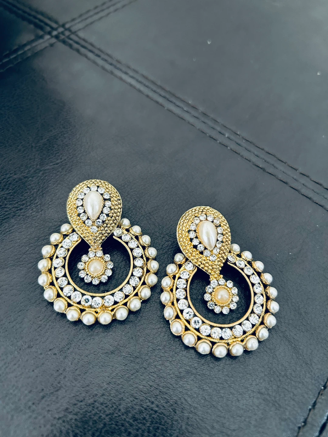 Gold Toned Dangle Earrings with Pearls and Rhinestones - photo 3