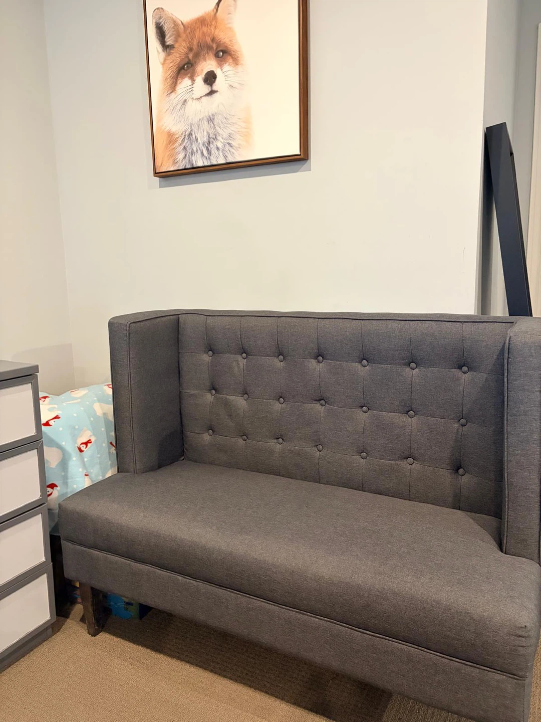Dark Grey Tufted Loveseat - photo 3
