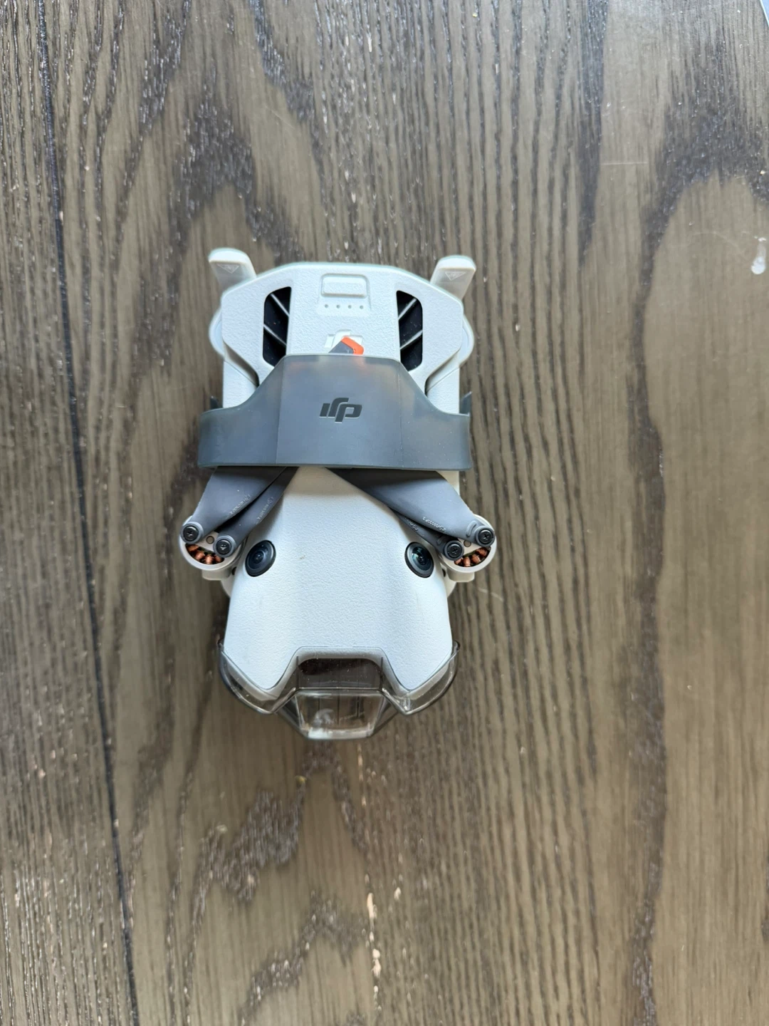 DJI Mini 4 Pro + RC 2 Controller + ND Filter Kit - photo 3